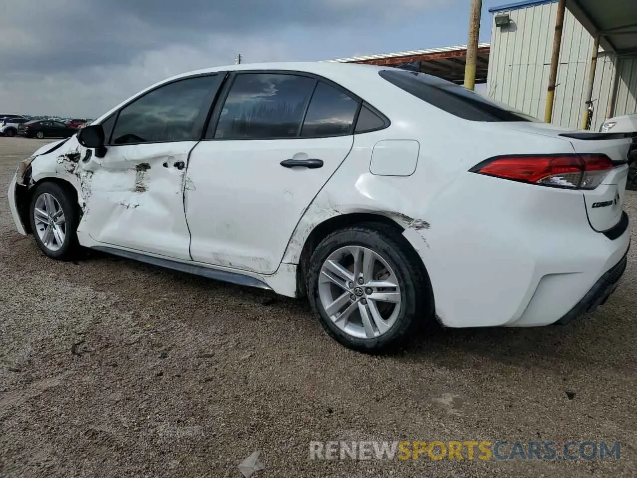 2 fotografías del automóvil dañado 5YFS4MCE6NP113167 TOYOTA COROLLA 2022