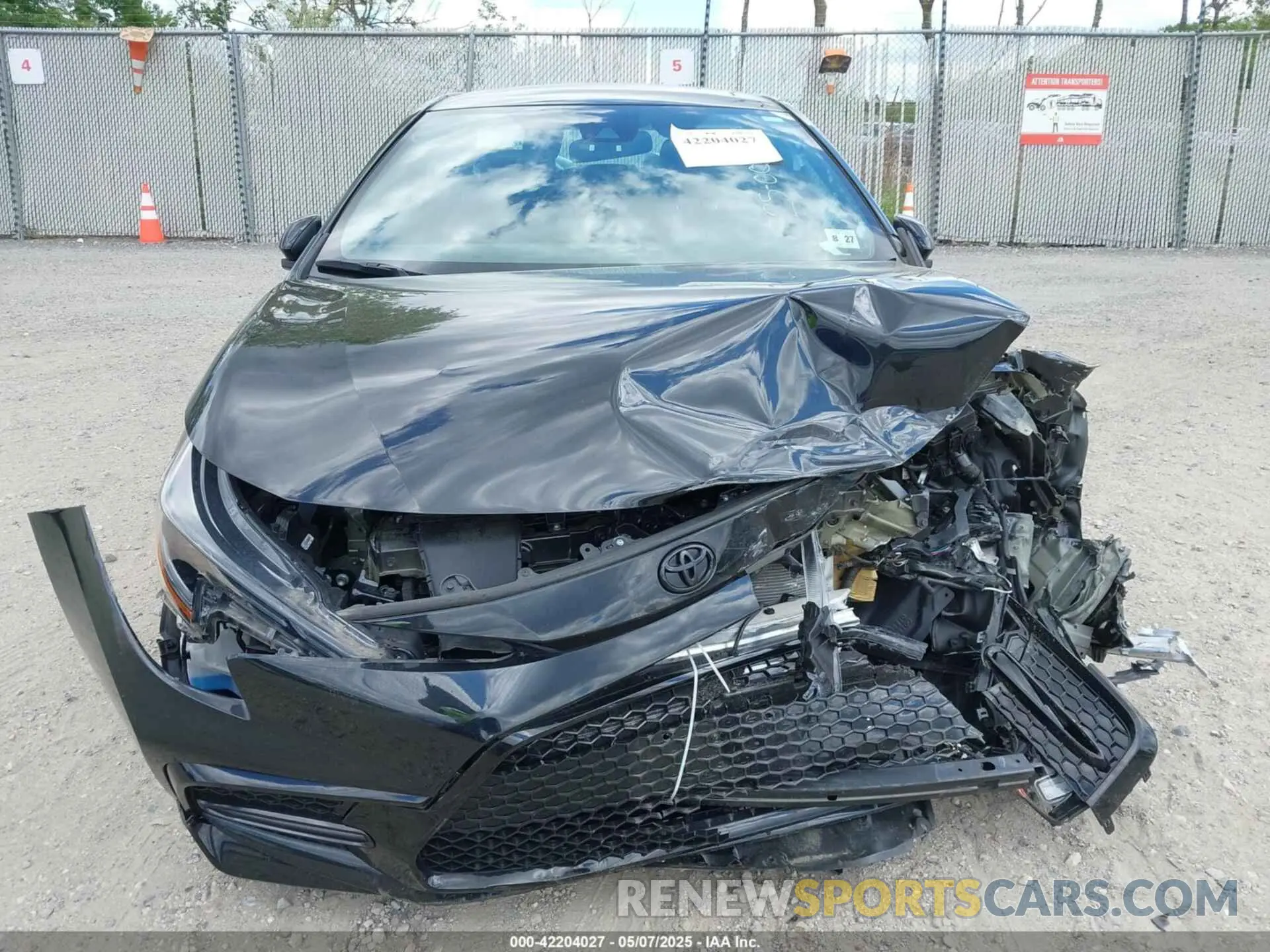 12 fotografías del automóvil dañado 5YFS4MCE6NP127683 TOYOTA COROLLA 2022