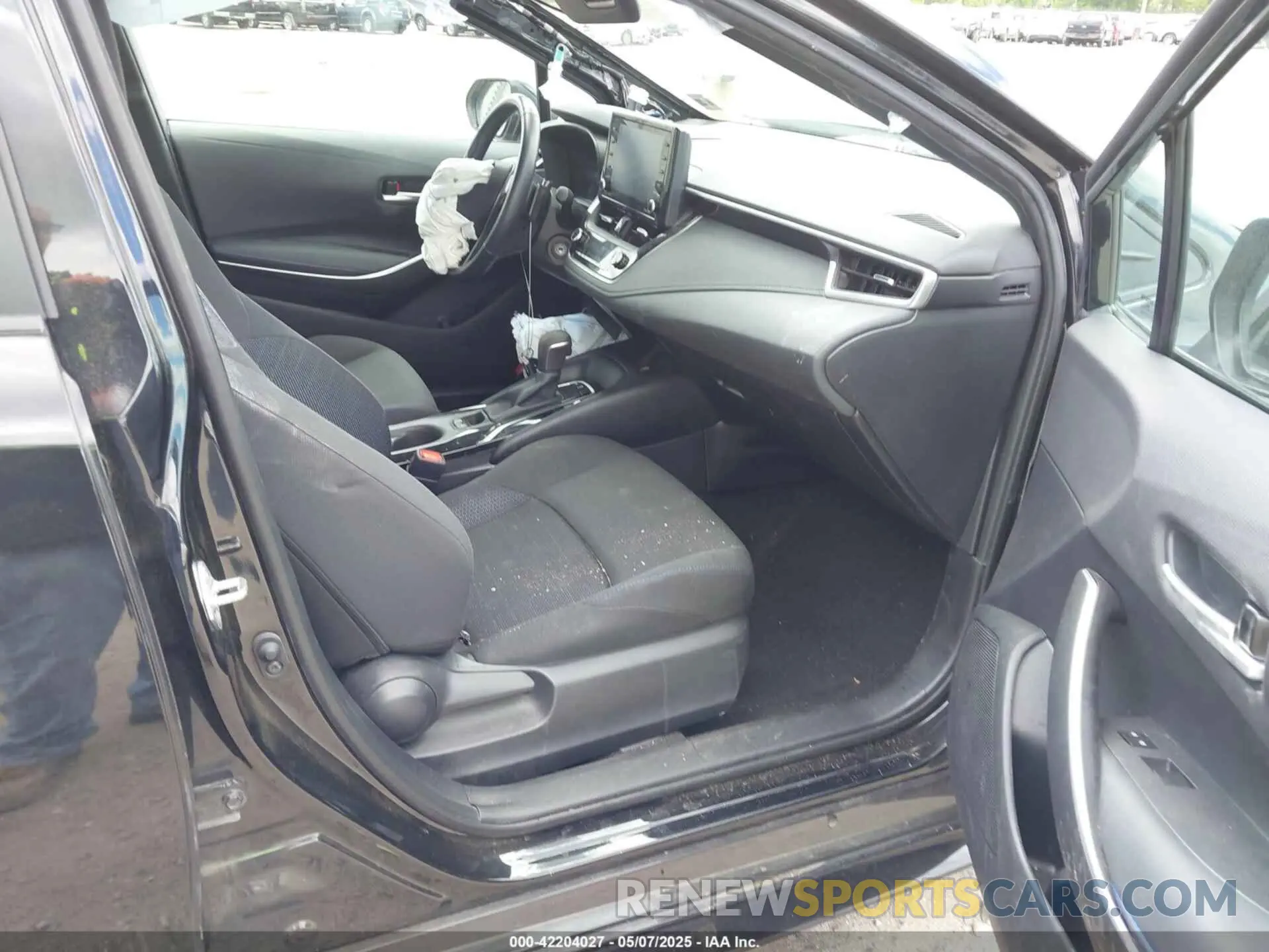 5 fotografías del automóvil dañado 5YFS4MCE6NP127683 TOYOTA COROLLA 2022