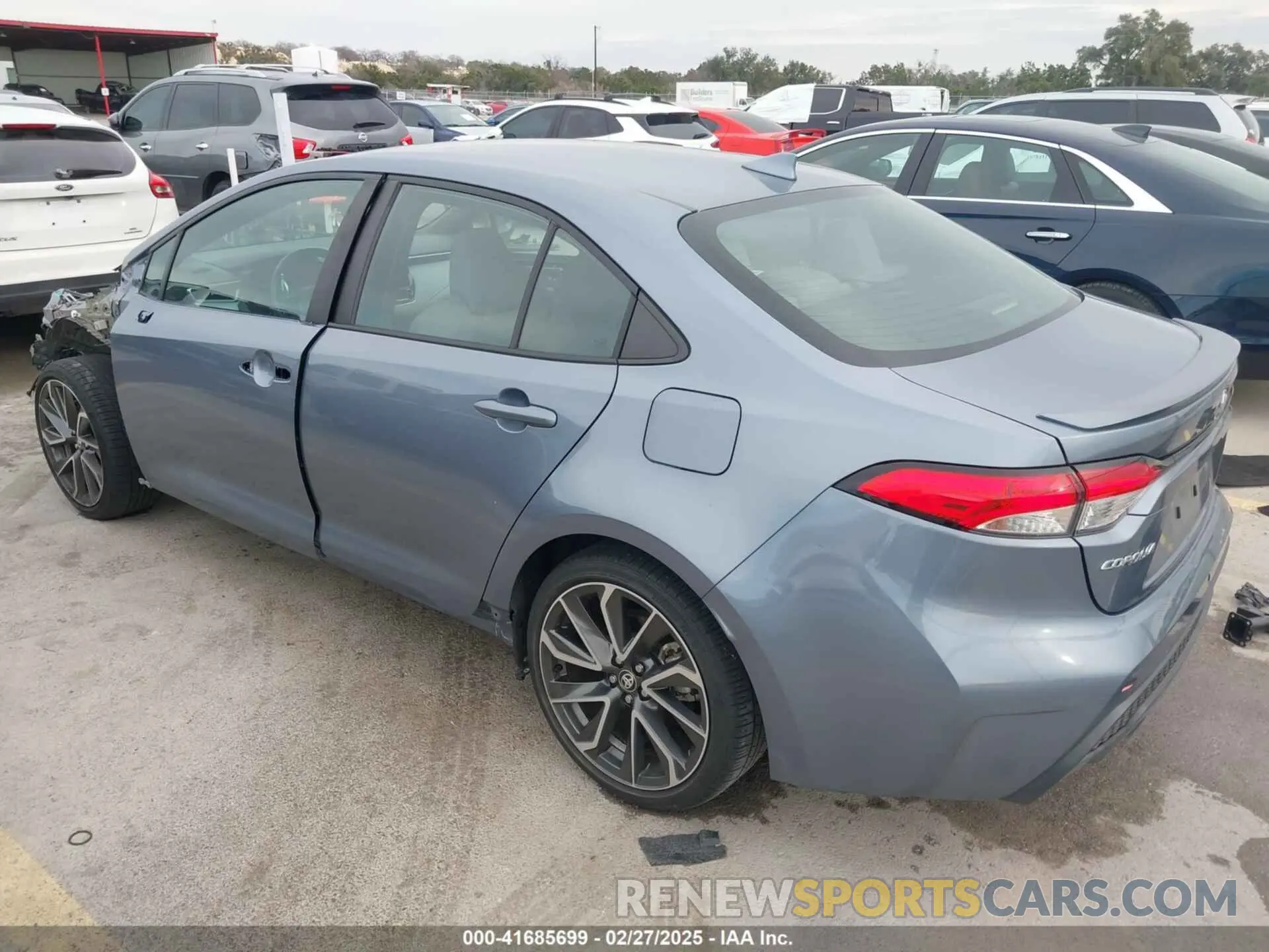 3 fotografías del automóvil dañado 5YFS4MCE6NP132723 TOYOTA COROLLA 2022