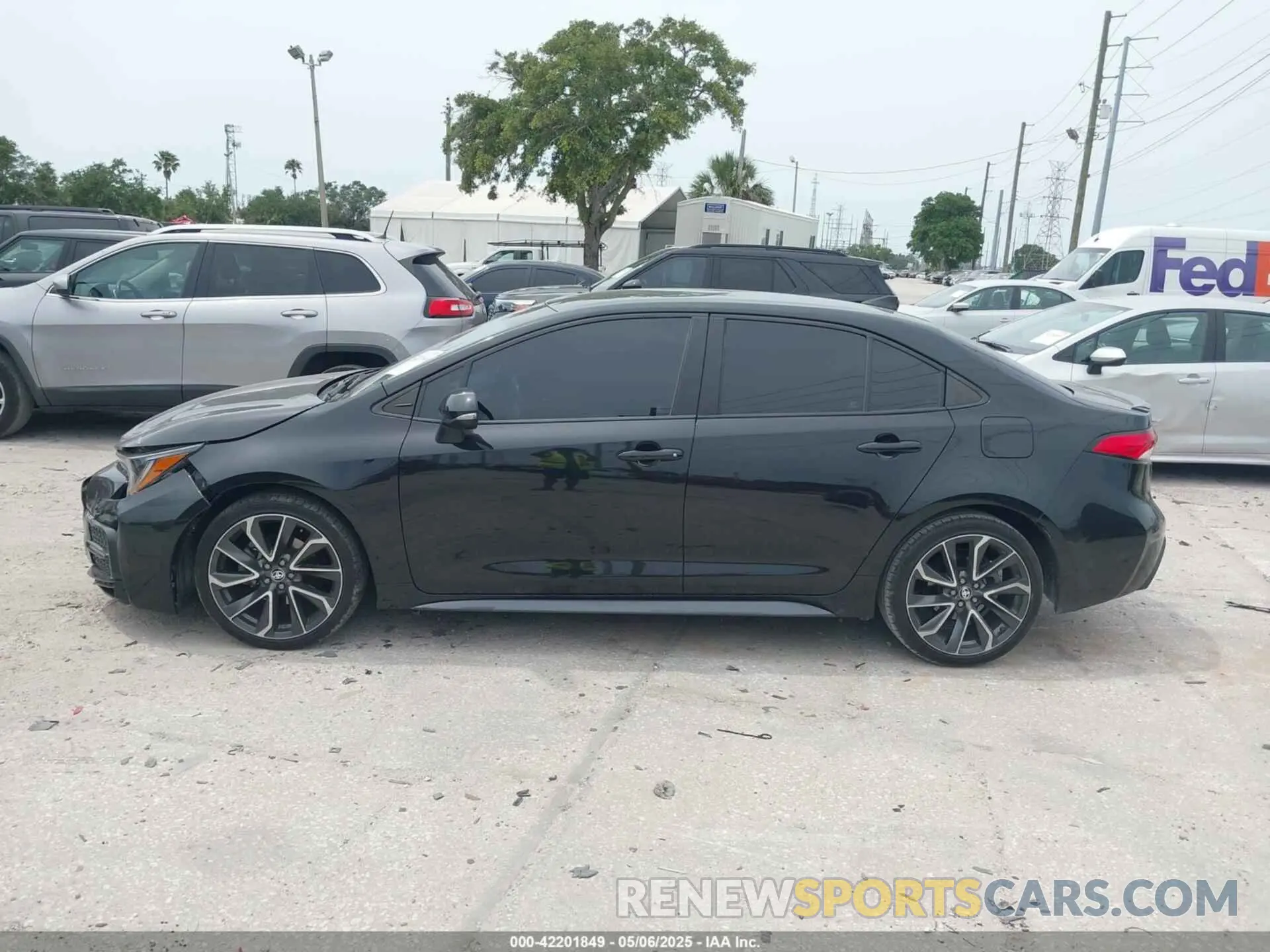 14 fotografías del automóvil dañado 5YFS4MCE7NP100038 TOYOTA COROLLA 2022