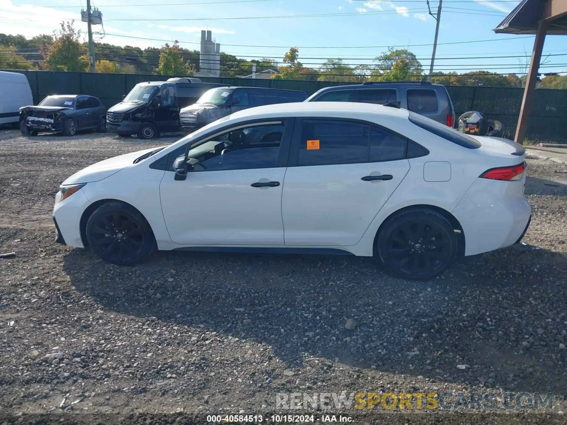 14 fotografías del automóvil dañado 5YFS4MCE8NP118905 TOYOTA COROLLA 2022