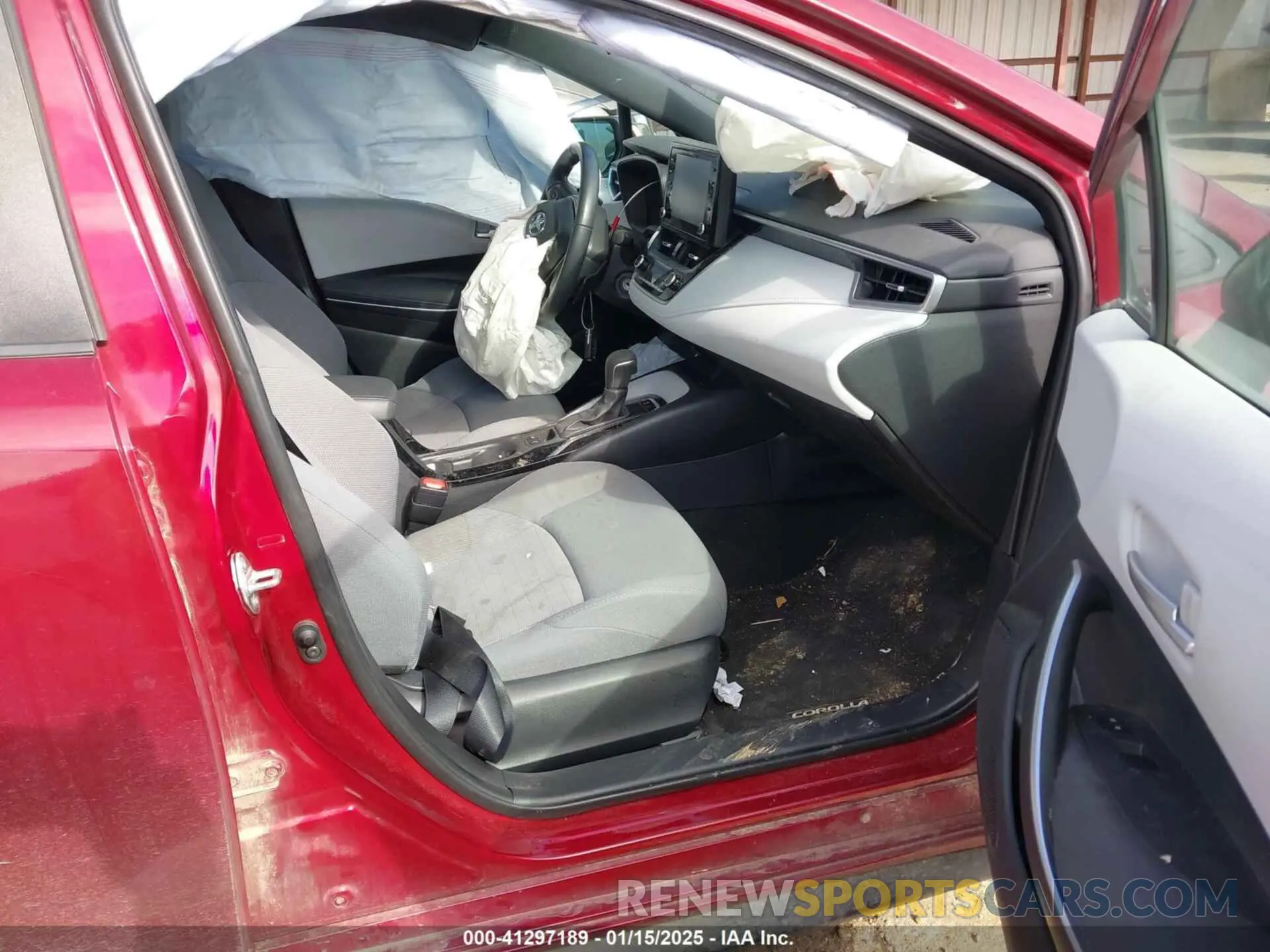 5 fotografías del automóvil dañado 5YFS4MCE9NP101028 TOYOTA COROLLA 2022