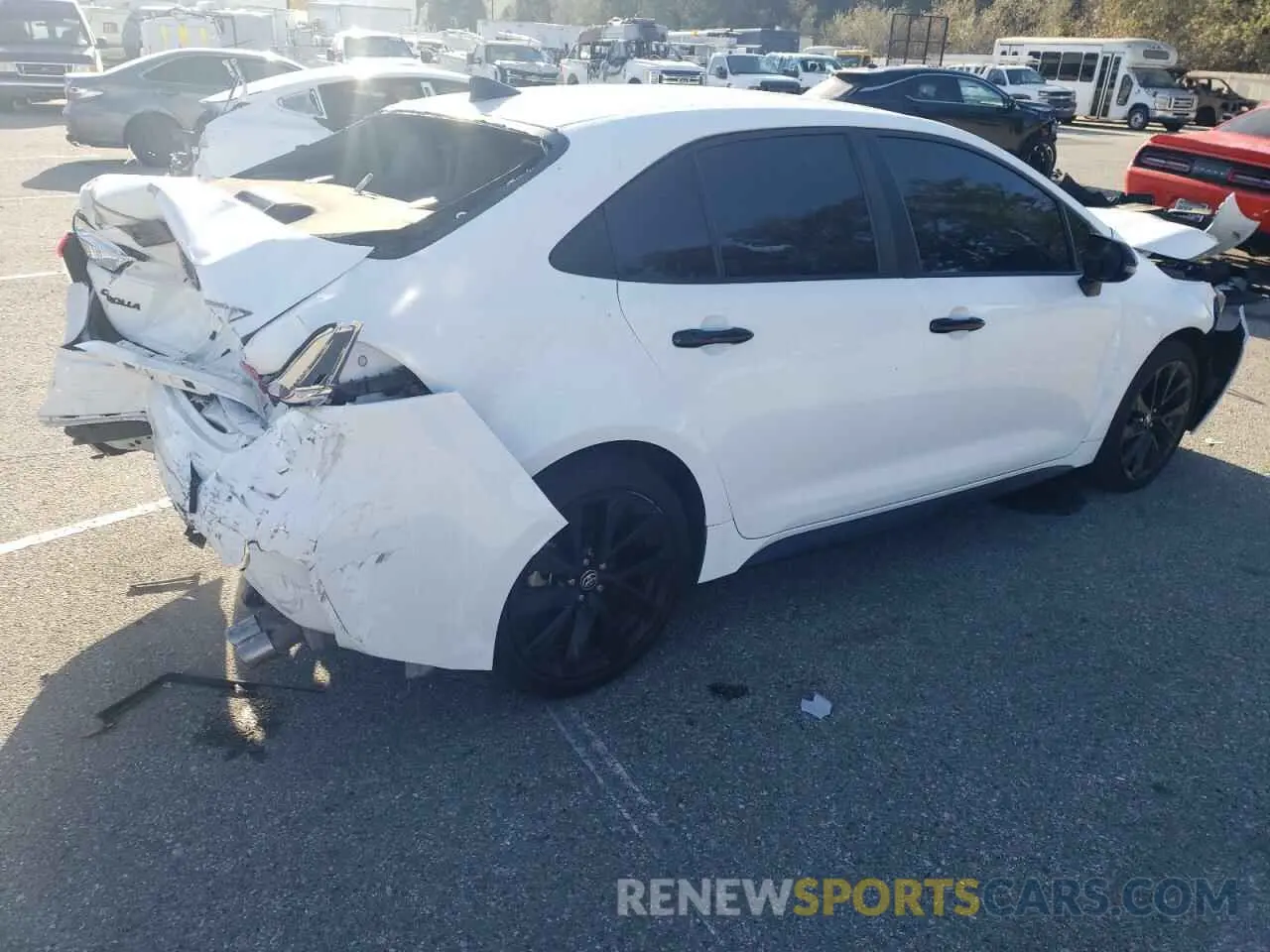 3 fotografías del automóvil dañado 5YFS4MCE9NP115933 TOYOTA COROLLA 2022