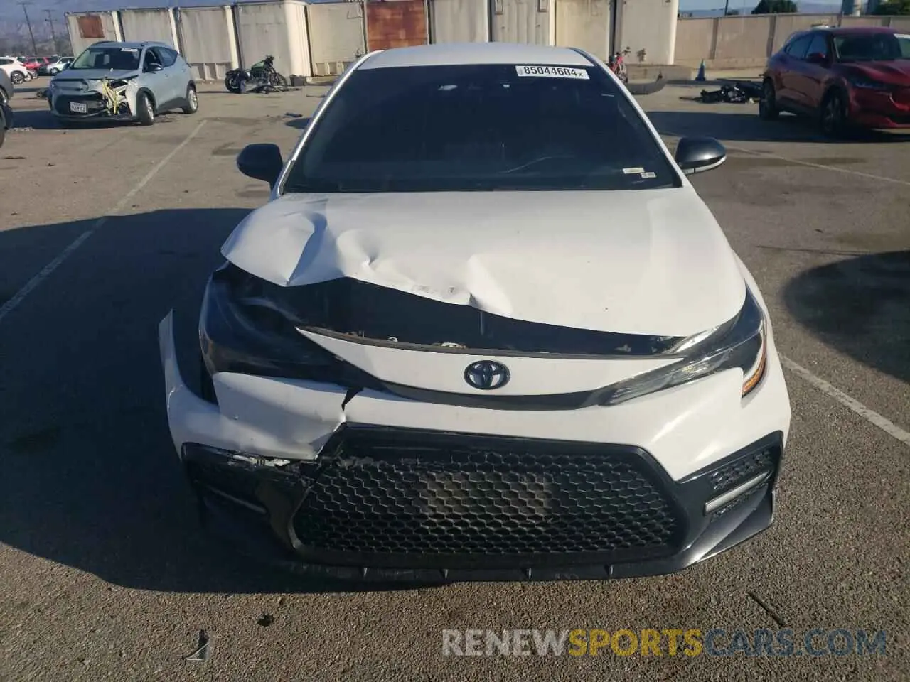 5 fotografías del automóvil dañado 5YFS4MCE9NP115933 TOYOTA COROLLA 2022