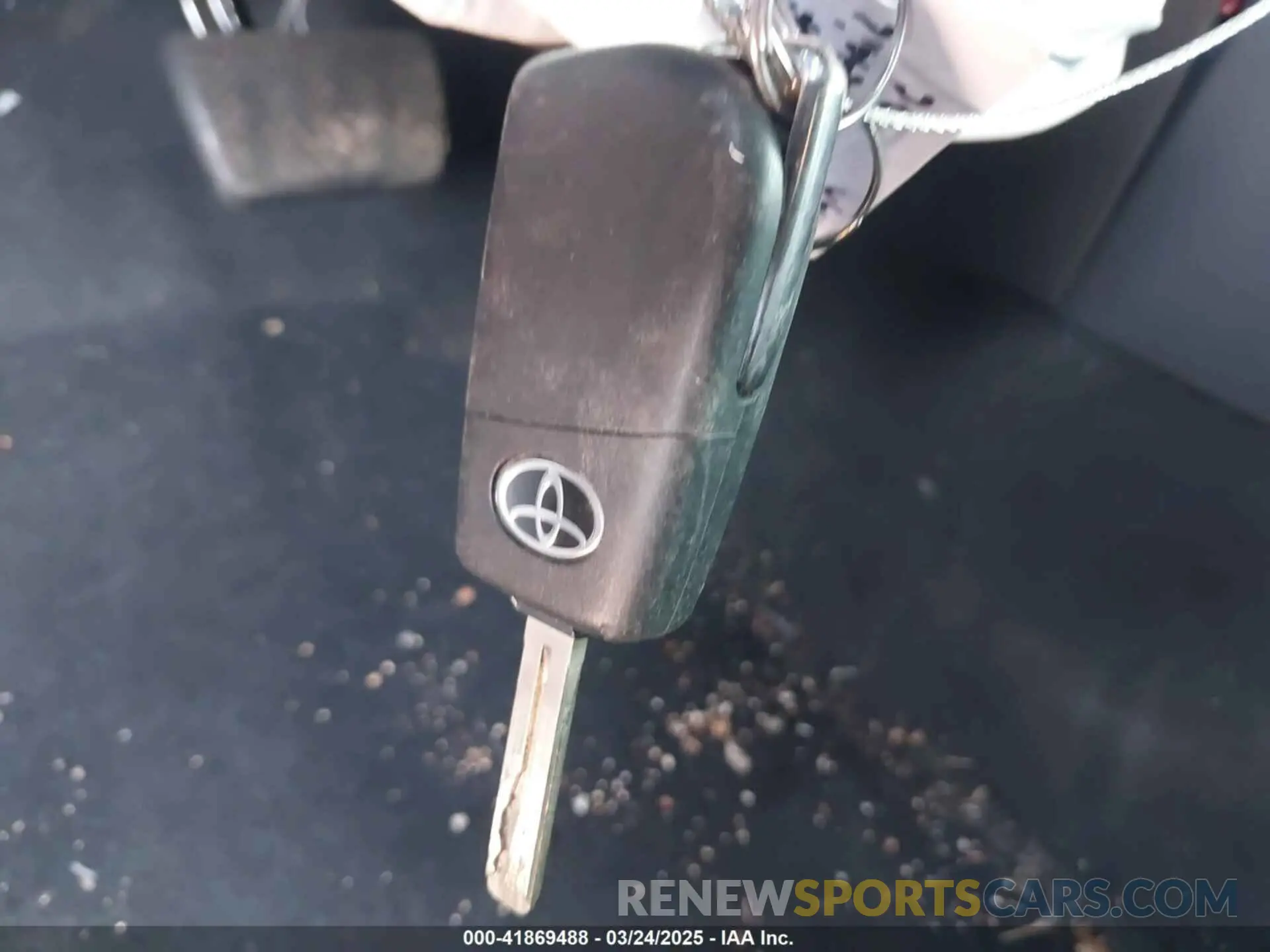 11 fotografías del automóvil dañado 5YFS4MCE9NP131646 TOYOTA COROLLA 2022