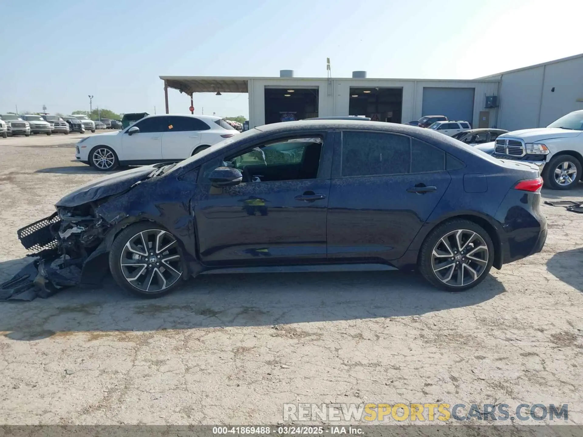 15 fotografías del automóvil dañado 5YFS4MCE9NP131646 TOYOTA COROLLA 2022