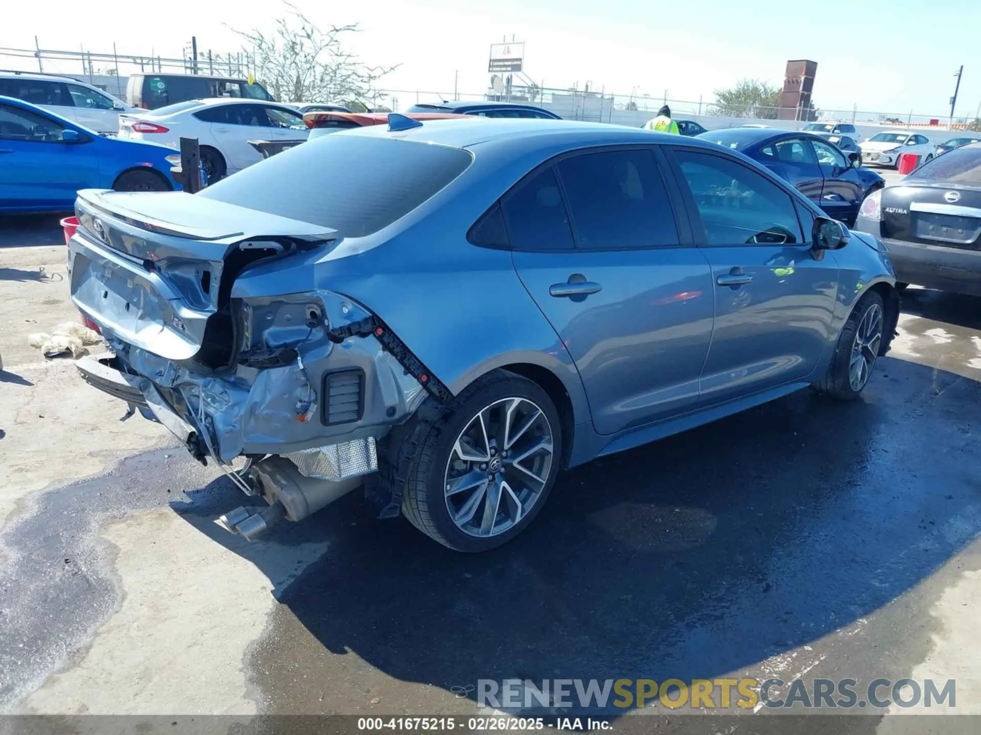 4 fotografías del automóvil dañado 5YFS4MCEXNP111602 TOYOTA COROLLA 2022