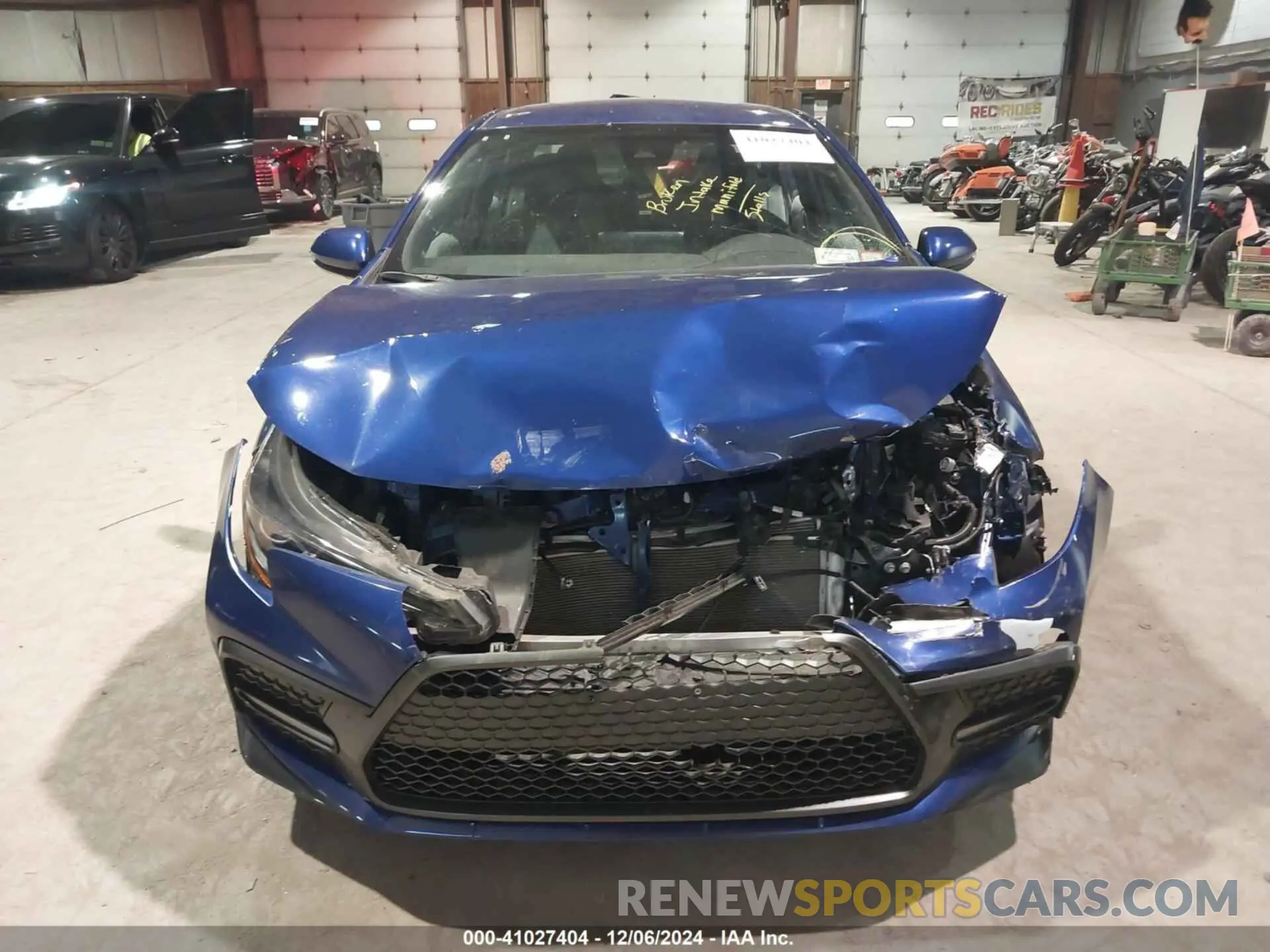 13 fotografías del automóvil dañado 5YFS4MCEXNP127850 TOYOTA COROLLA 2022