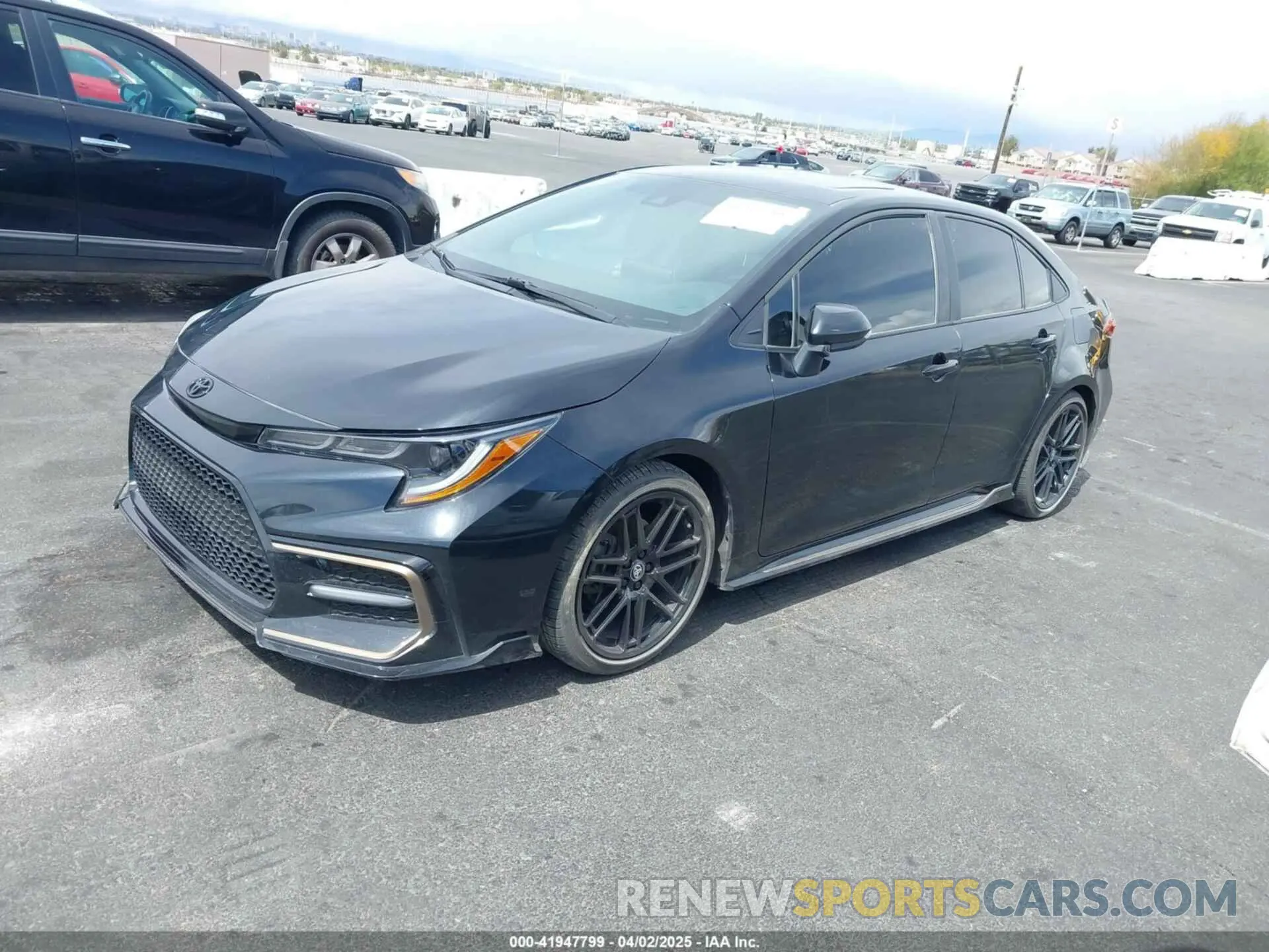 2 fotografías del automóvil dañado 5YFT4MCE1NP127854 TOYOTA COROLLA 2022