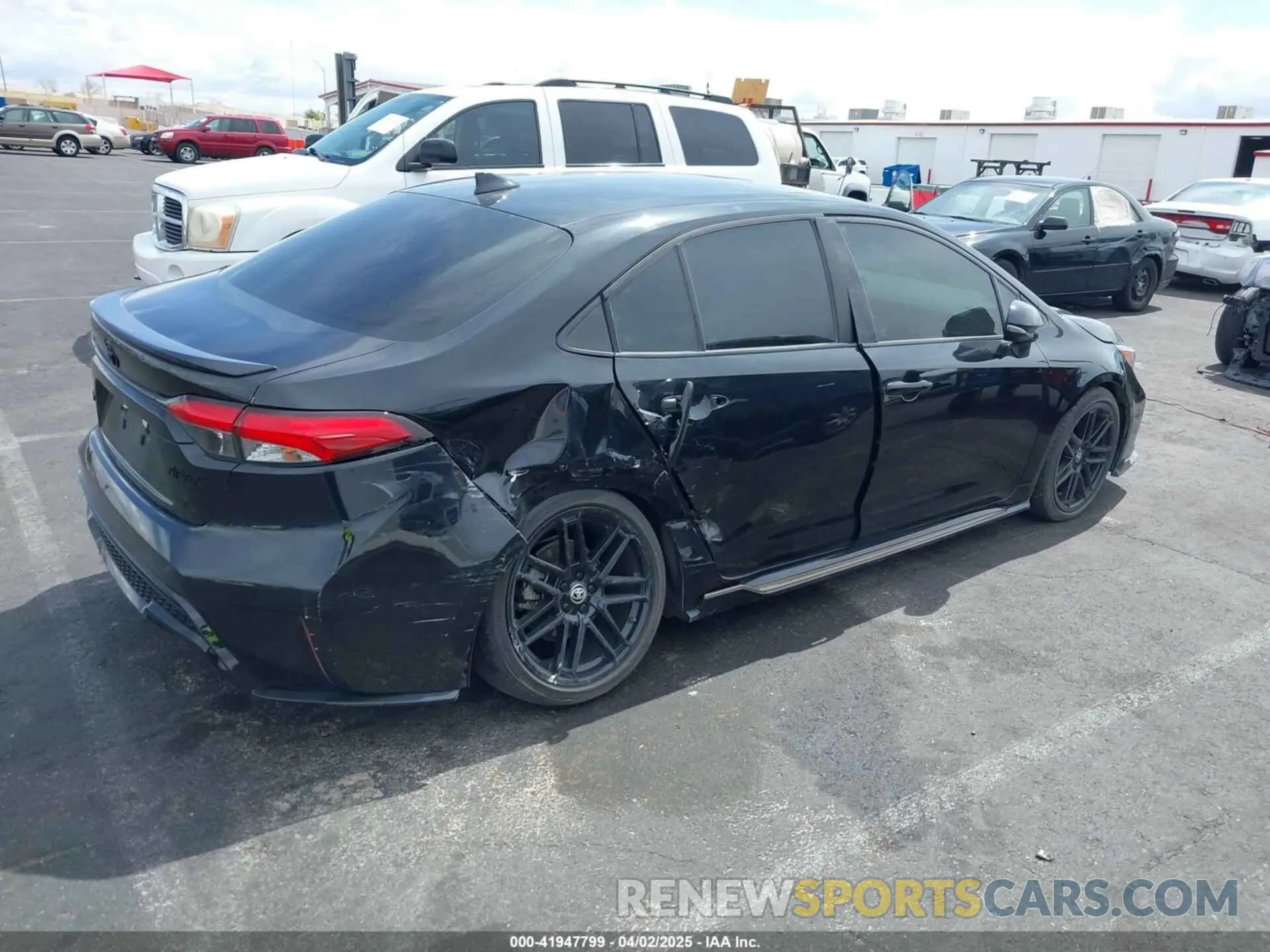4 fotografías del automóvil dañado 5YFT4MCE1NP127854 TOYOTA COROLLA 2022