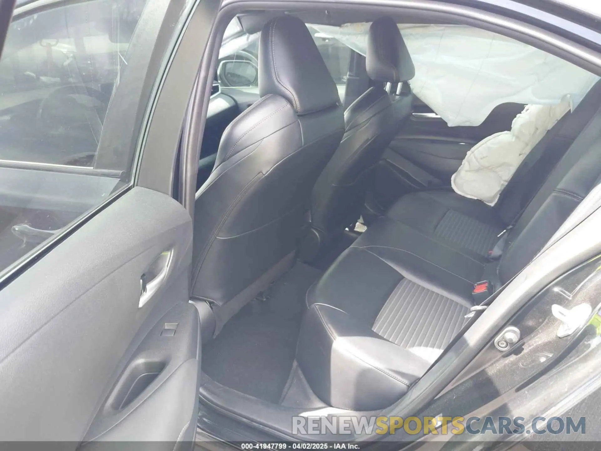 8 fotografías del automóvil dañado 5YFT4MCE1NP127854 TOYOTA COROLLA 2022