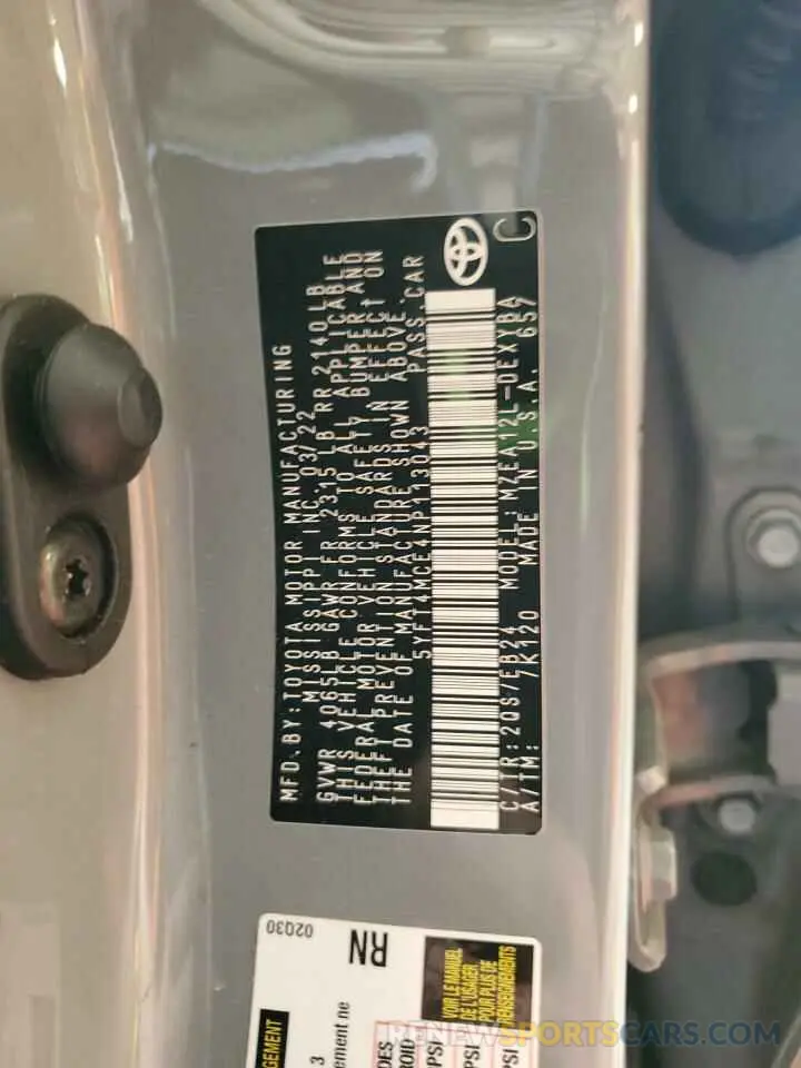 12 fotografías del automóvil dañado 5YFT4MCE4NP113043 TOYOTA COROLLA 2022