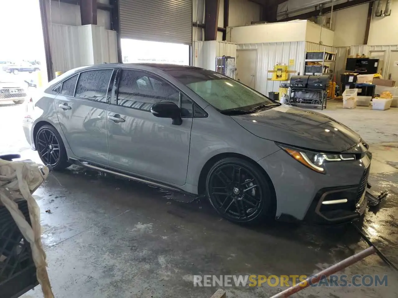 4 fotografías del automóvil dañado 5YFT4MCE4NP113043 TOYOTA COROLLA 2022