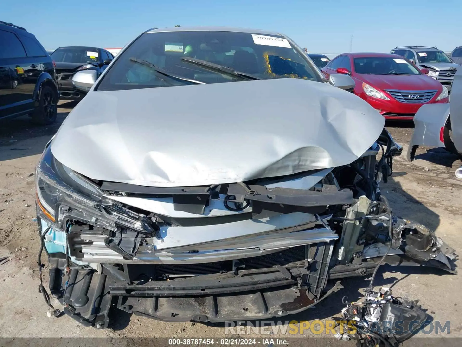 12 fotografías del automóvil dañado 5YFT4MCE9NP105391 TOYOTA COROLLA 2022
