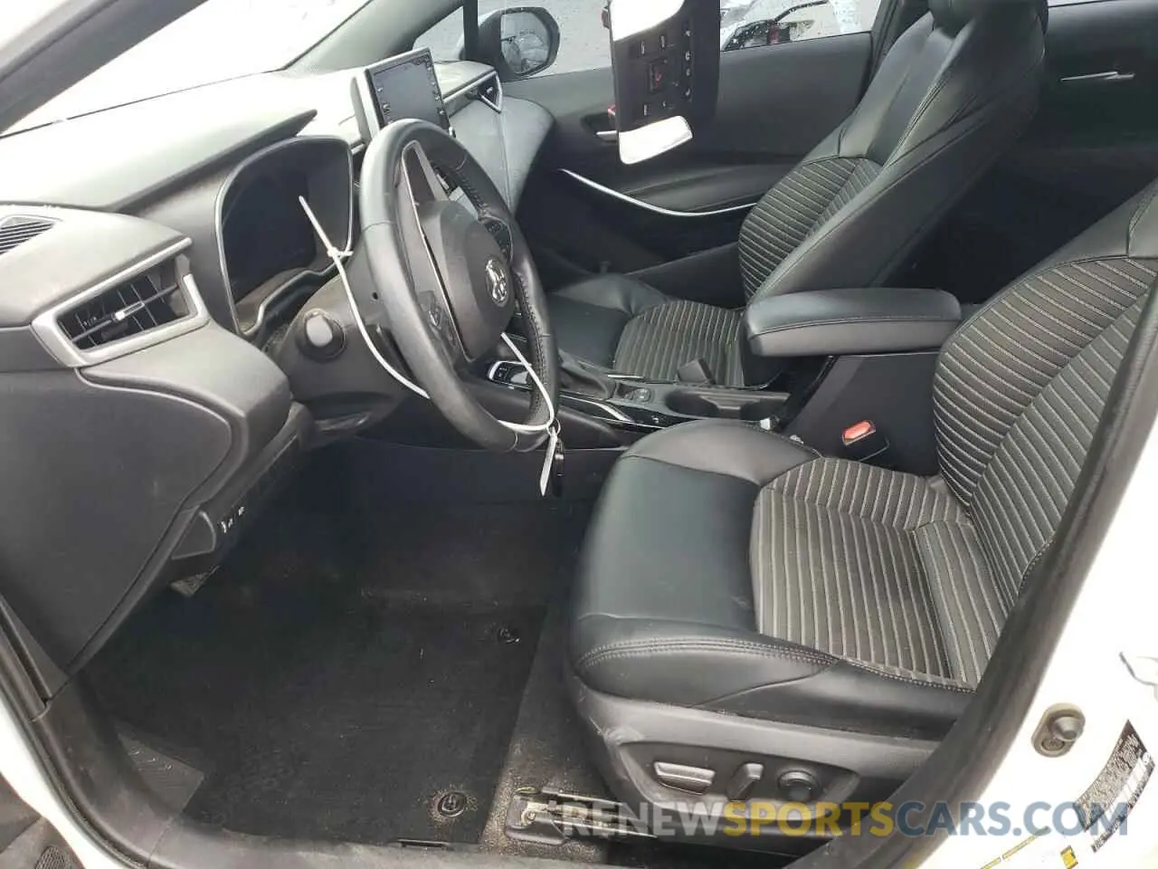 7 fotografías del automóvil dañado 5YFT4MCE9NP131036 TOYOTA COROLLA 2022