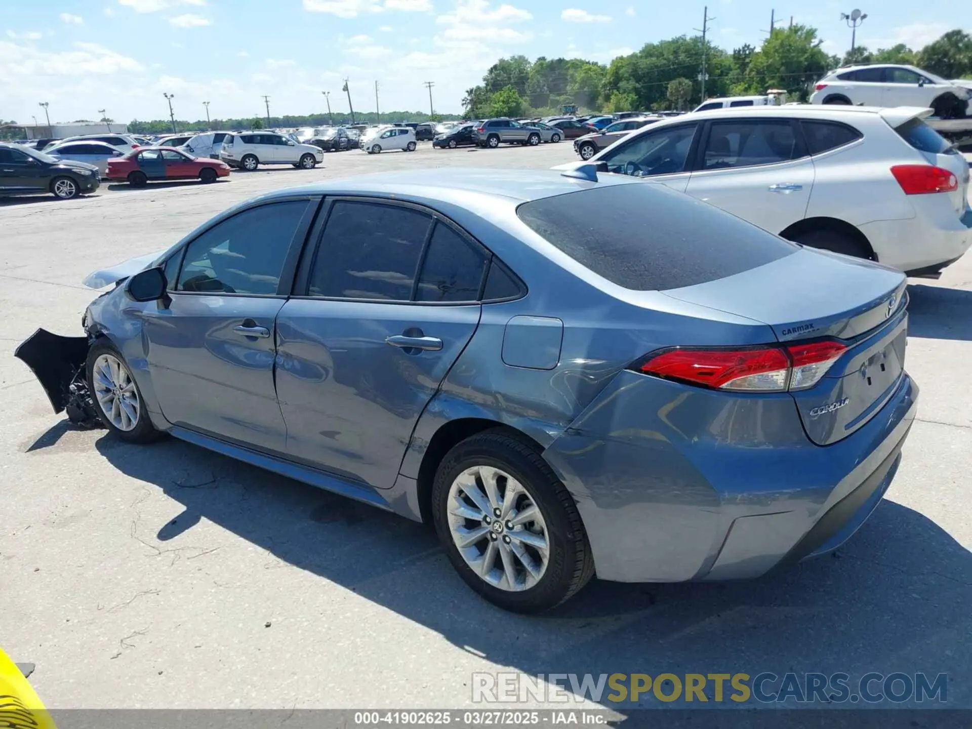 14 fotografías del automóvil dañado 5YFVPMAE2NP369801 TOYOTA COROLLA 2022