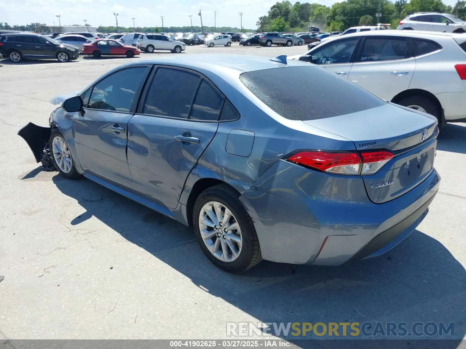 3 fotografías del automóvil dañado 5YFVPMAE2NP369801 TOYOTA COROLLA 2022