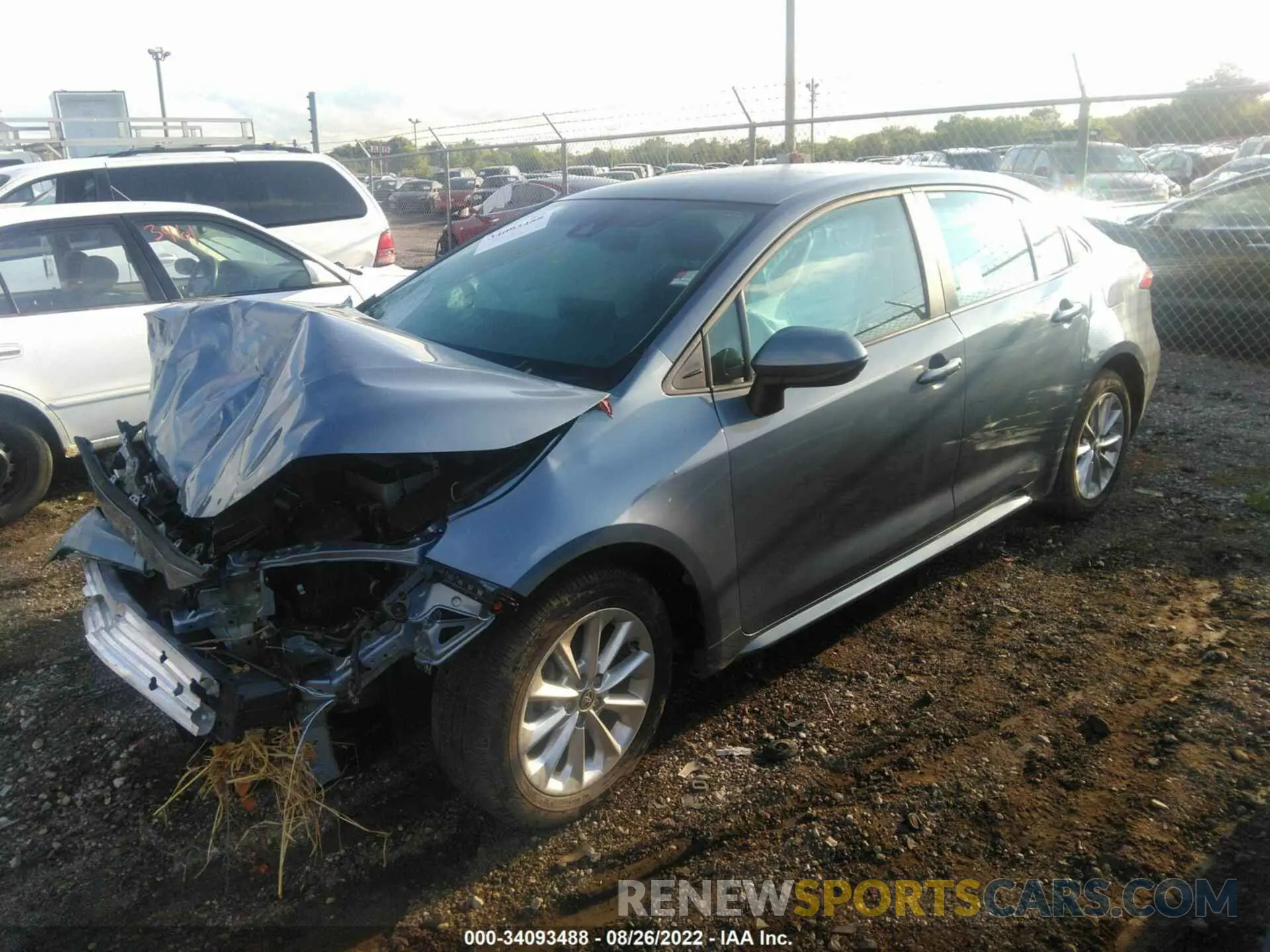 2 fotografías del automóvil dañado 5YFVPMAE3NP291903 TOYOTA COROLLA 2022