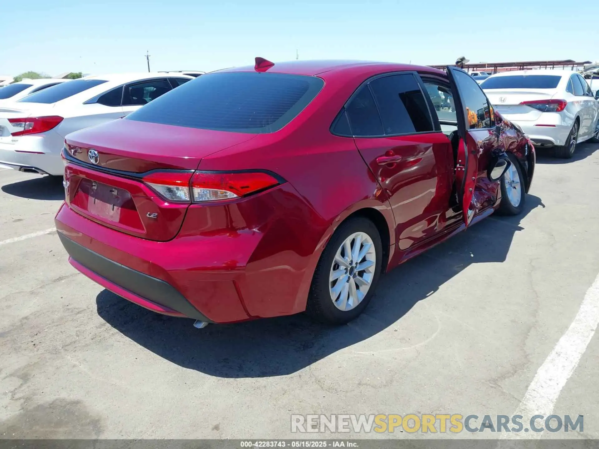 4 fotografías del automóvil dañado 5YFVPMAE4NP363708 TOYOTA COROLLA 2022