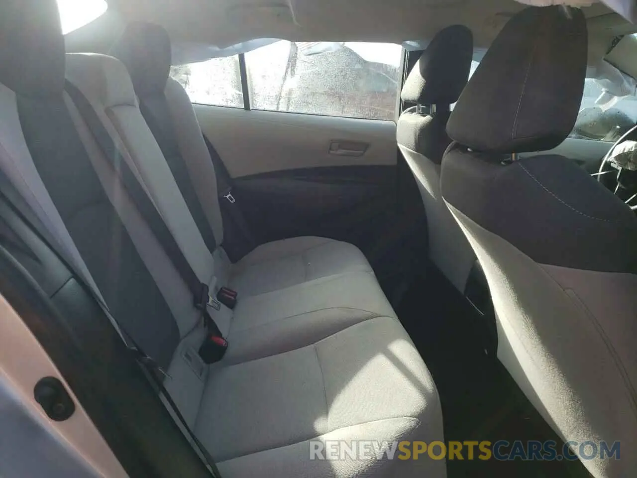 10 fotografías del automóvil dañado 5YFVPMAE7NP321002 TOYOTA COROLLA 2022