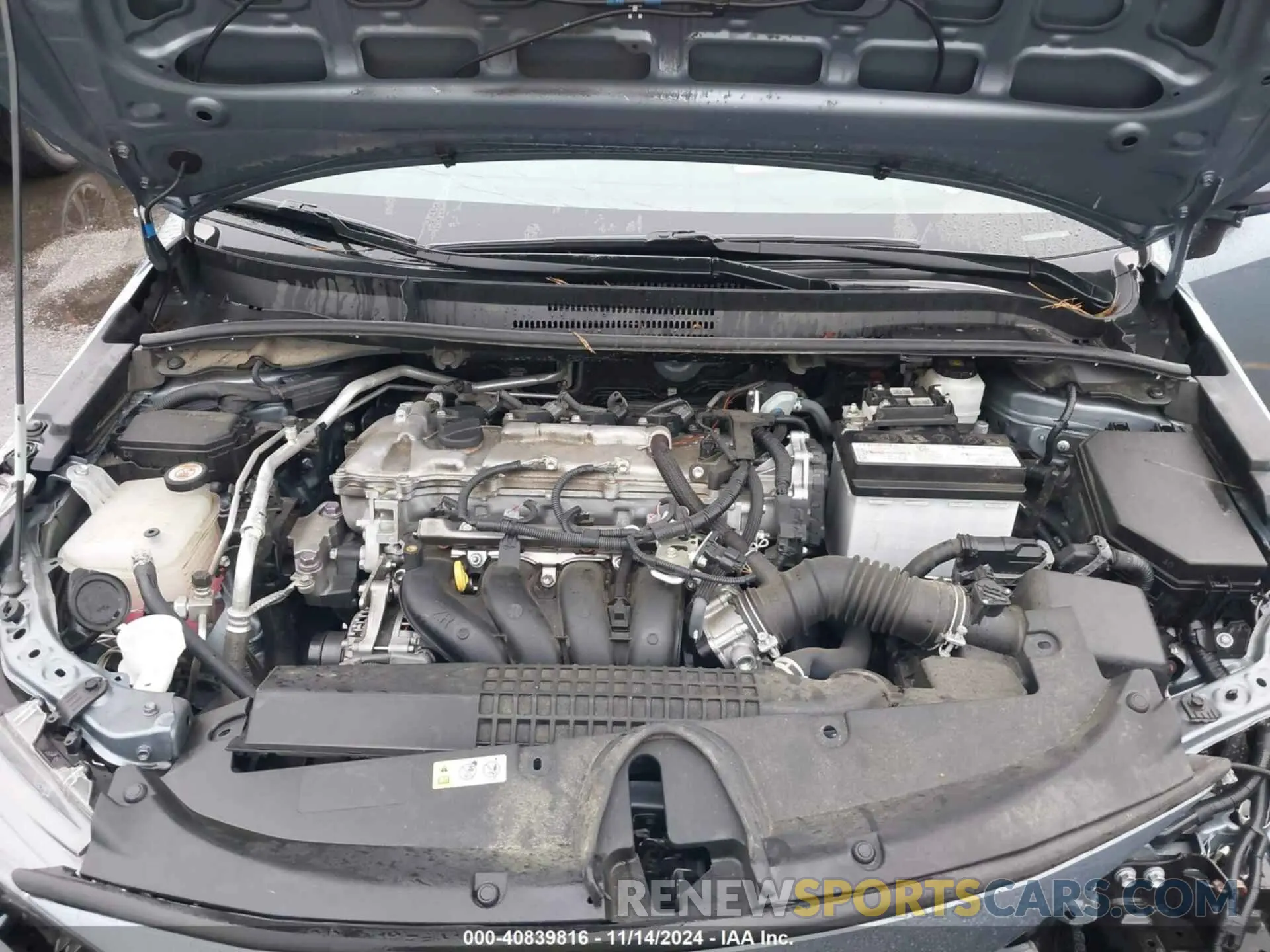 10 fotografías del automóvil dañado 5YFVPMAE8NP322143 TOYOTA COROLLA 2022