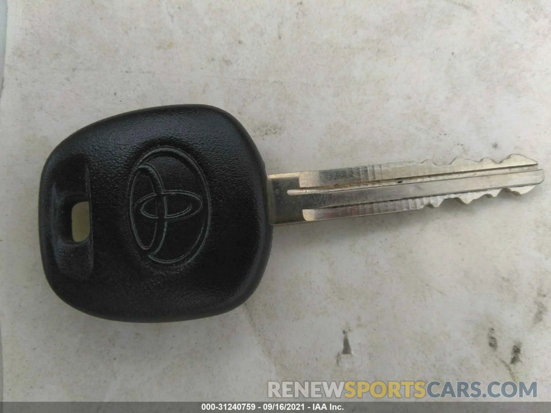 11 fotografías del automóvil dañado JTDDPMAE1NJ199687 TOYOTA COROLLA 2022