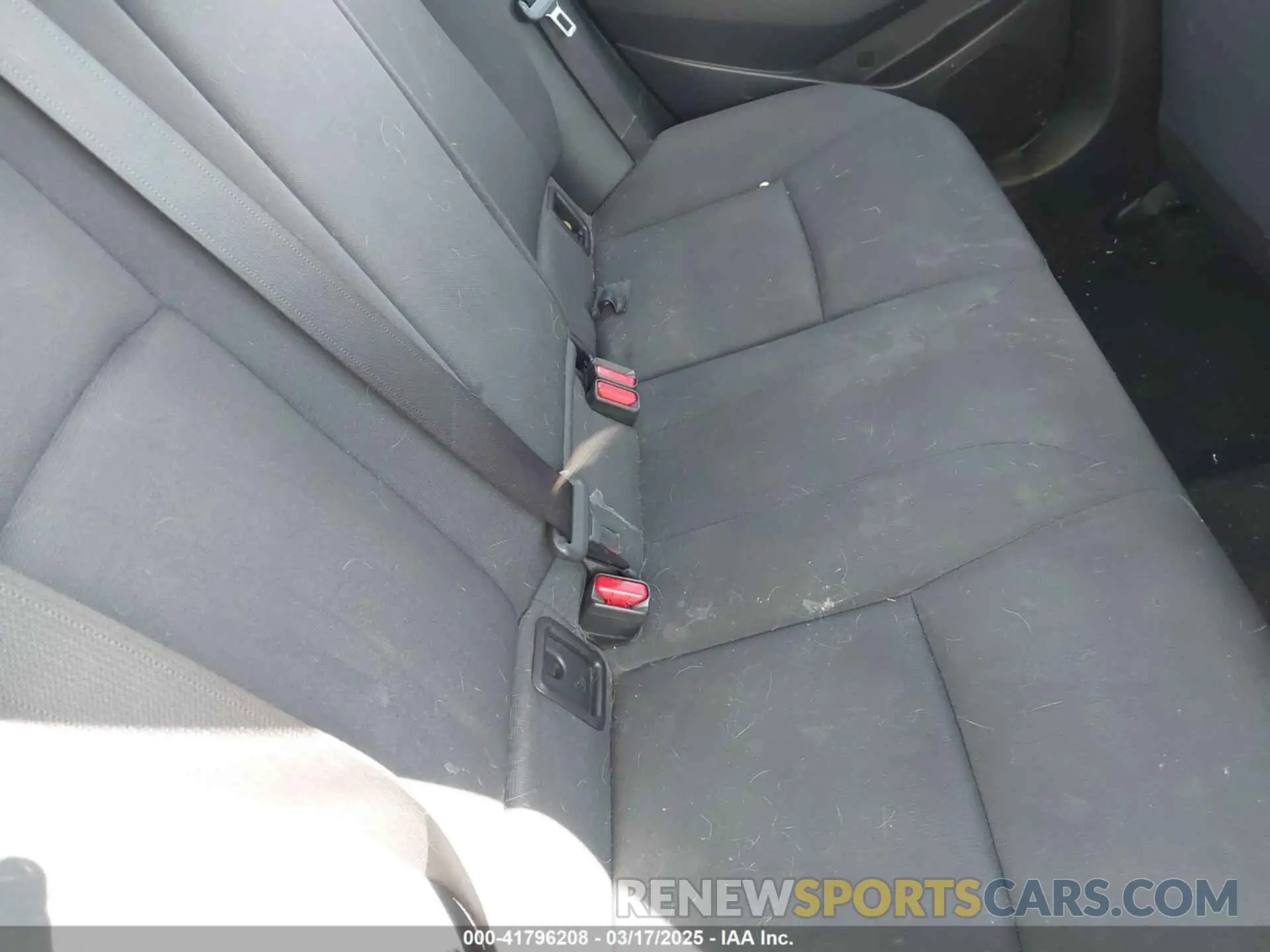 8 fotografías del automóvil dañado JTDEAMDE0NJ043464 TOYOTA COROLLA 2022