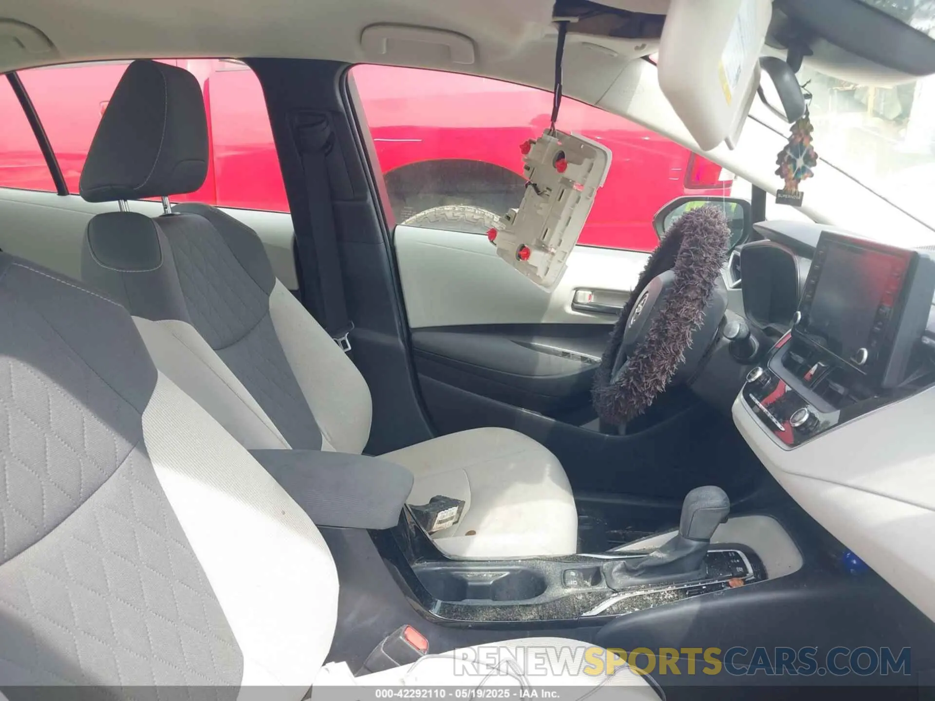 5 fotografías del automóvil dañado JTDEAMDE0NJ046753 TOYOTA COROLLA 2022