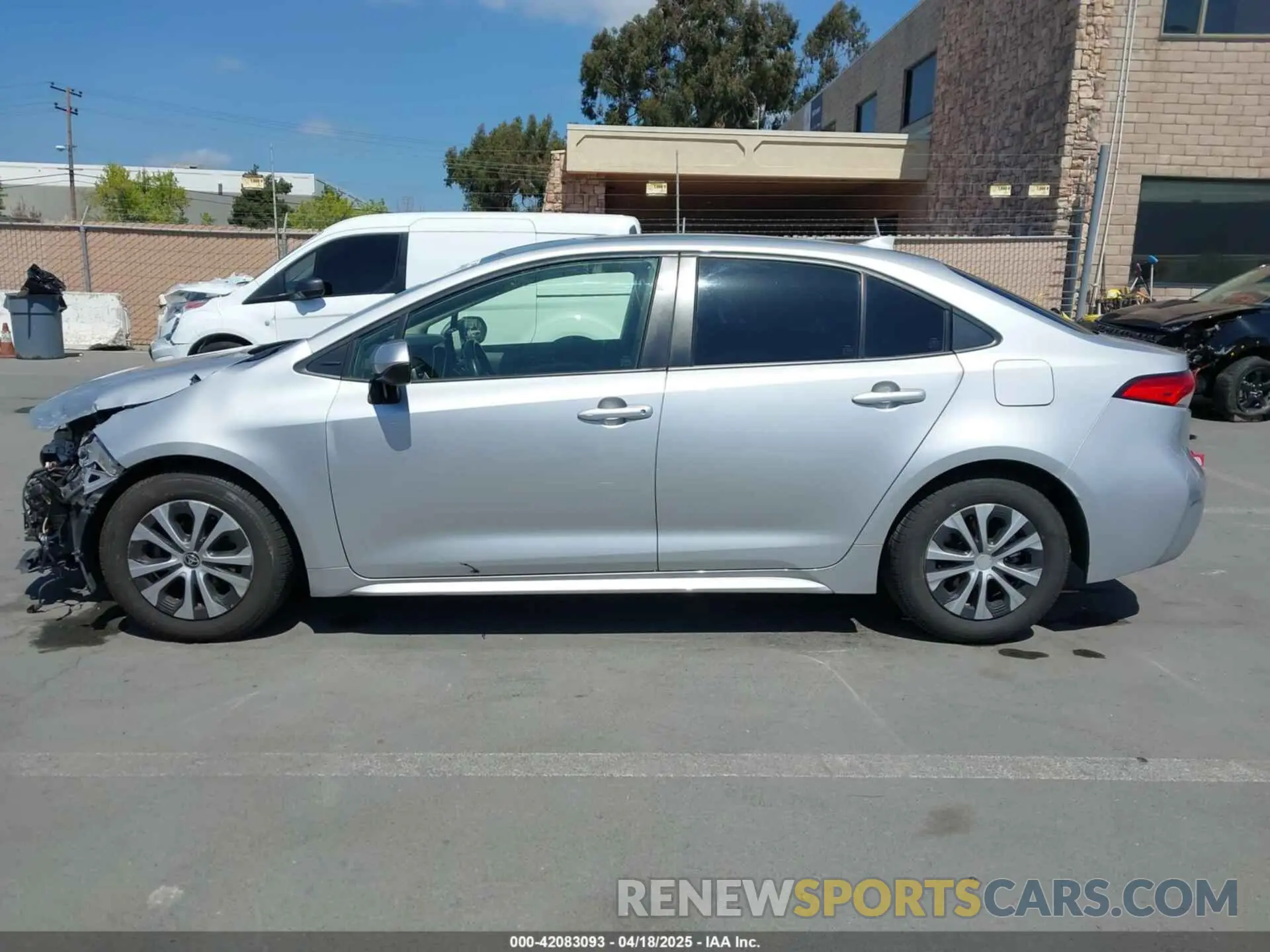 15 fotografías del automóvil dañado JTDEAMDE0NJ056831 TOYOTA COROLLA 2022