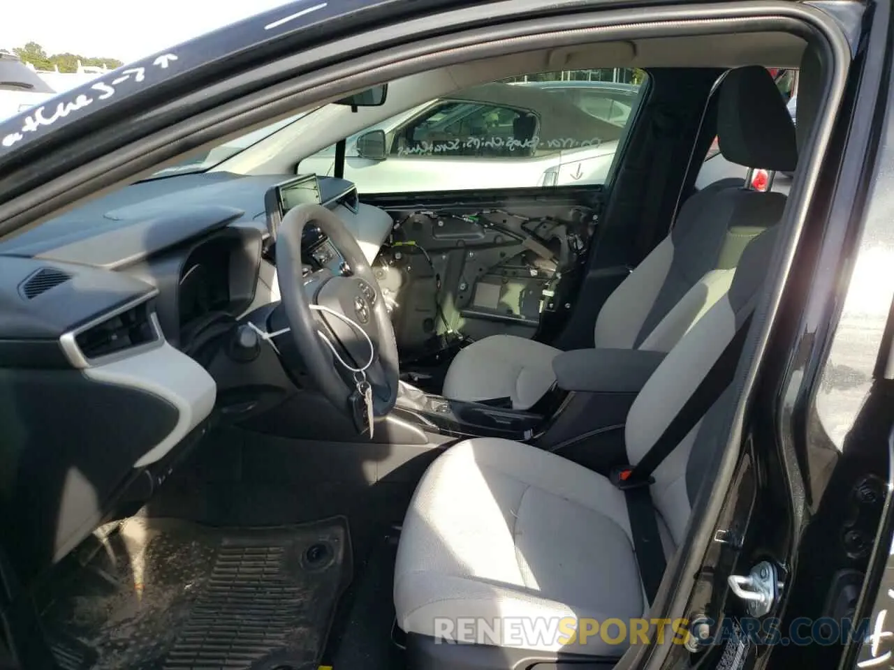 5 fotografías del automóvil dañado JTDEAMDE1NJ044039 TOYOTA COROLLA 2022