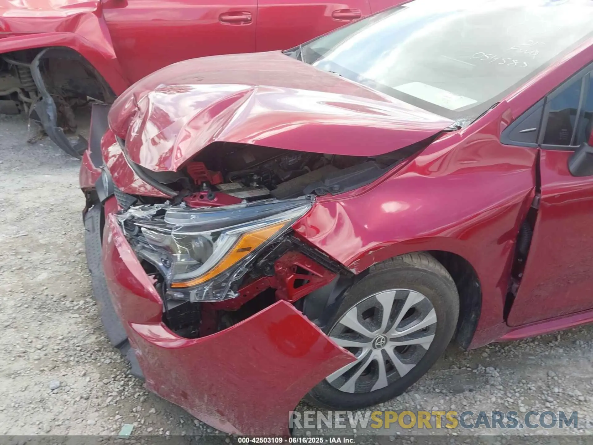6 fotografías del automóvil dañado JTDEAMDE1NJ054585 TOYOTA COROLLA 2022