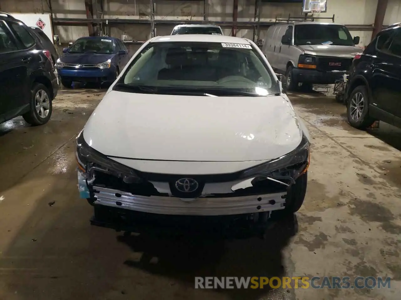 5 fotografías del automóvil dañado JTDEAMDE2N3009501 TOYOTA COROLLA 2022