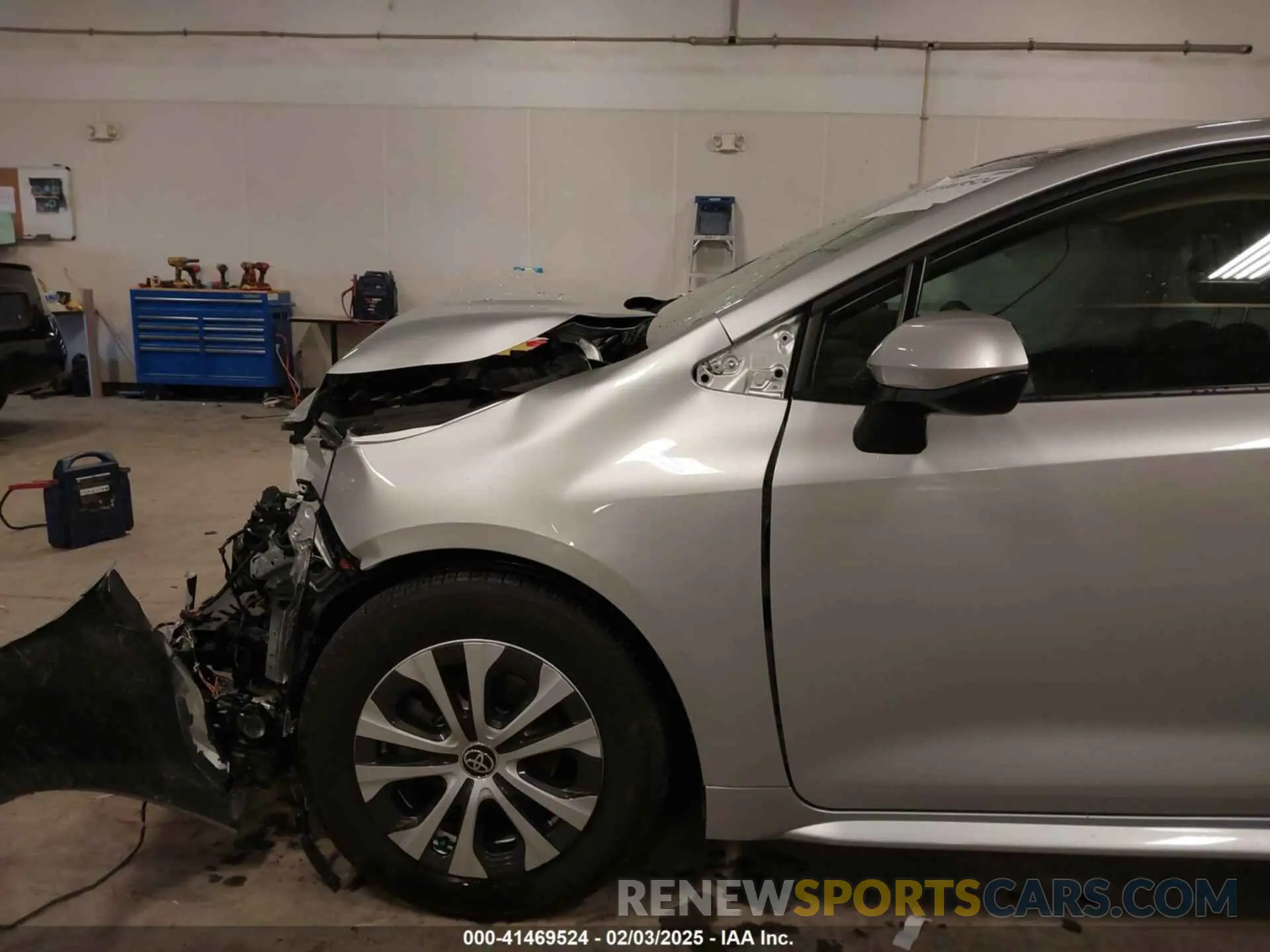 18 fotografías del automóvil dañado JTDEAMDE2N3012902 TOYOTA COROLLA 2022