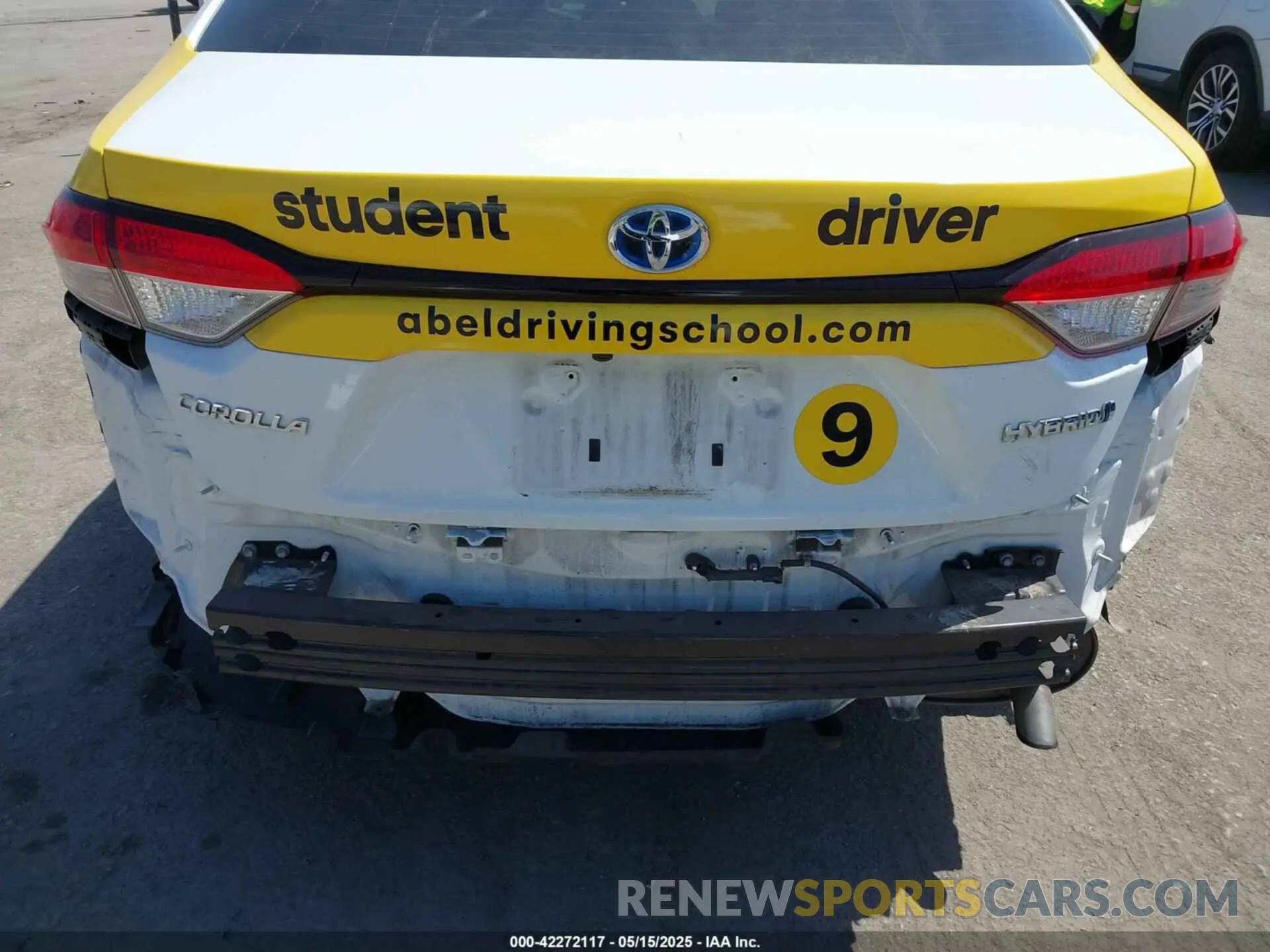 18 fotografías del automóvil dañado JTDEAMDE2NJ036337 TOYOTA COROLLA 2022