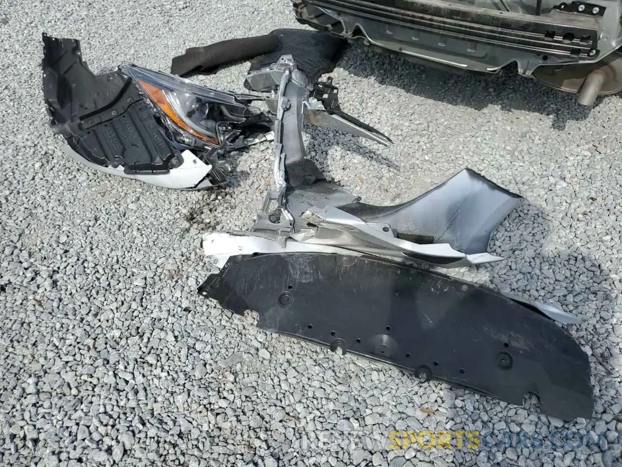 12 fotografías del automóvil dañado JTDEAMDE2NJ039965 TOYOTA COROLLA 2022