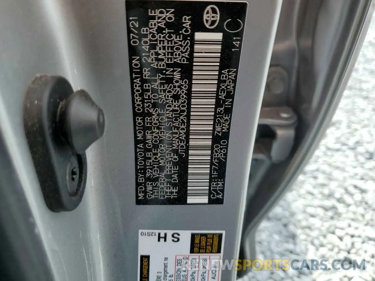 13 fotografías del automóvil dañado JTDEAMDE2NJ039965 TOYOTA COROLLA 2022