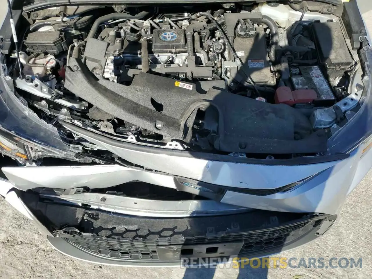 11 fotografías del automóvil dañado JTDEAMDE2NJ040338 TOYOTA COROLLA 2022
