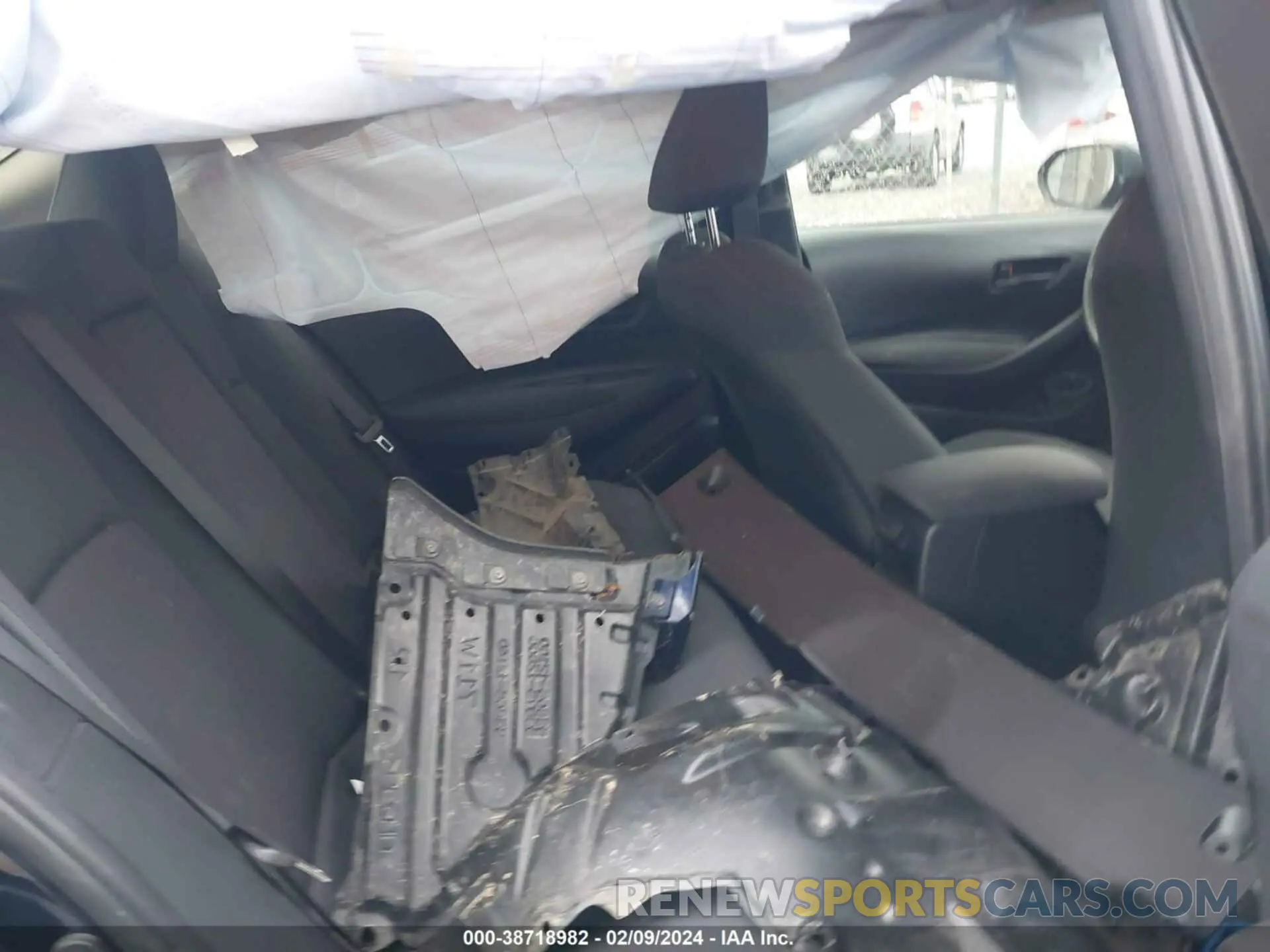 8 fotografías del automóvil dañado JTDEAMDE2NJ050402 TOYOTA COROLLA 2022