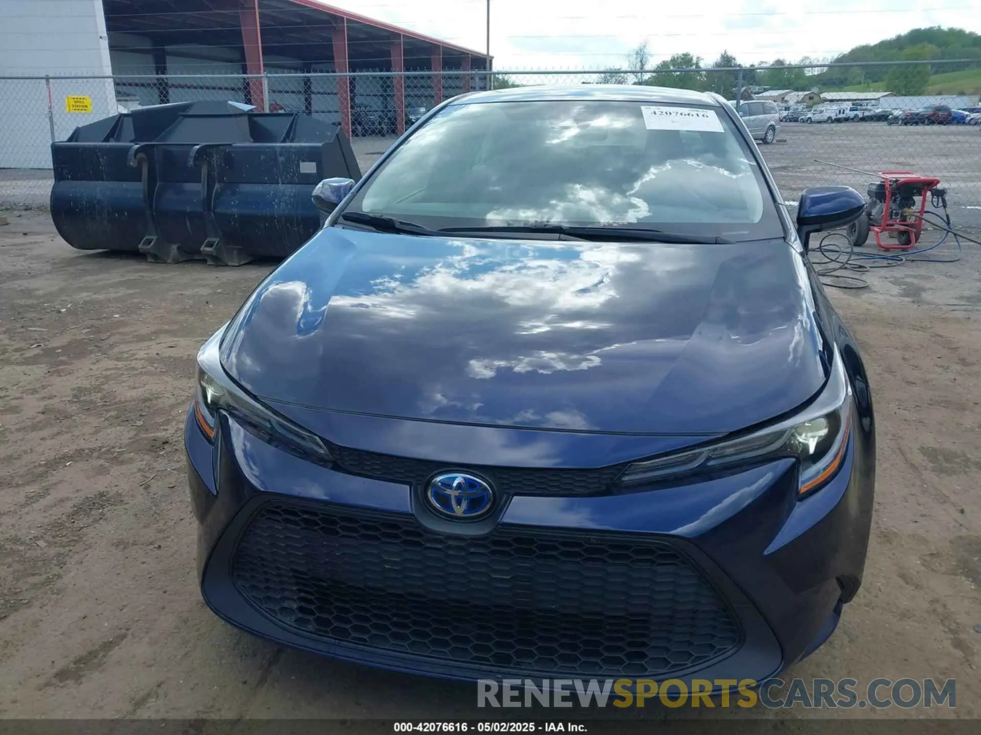 12 fotografías del automóvil dañado JTDEAMDE2NJ057110 TOYOTA COROLLA 2022