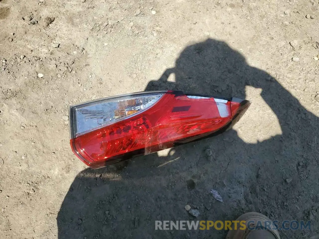 12 fotografías del automóvil dañado JTDEAMDE2NJ060024 TOYOTA COROLLA 2022