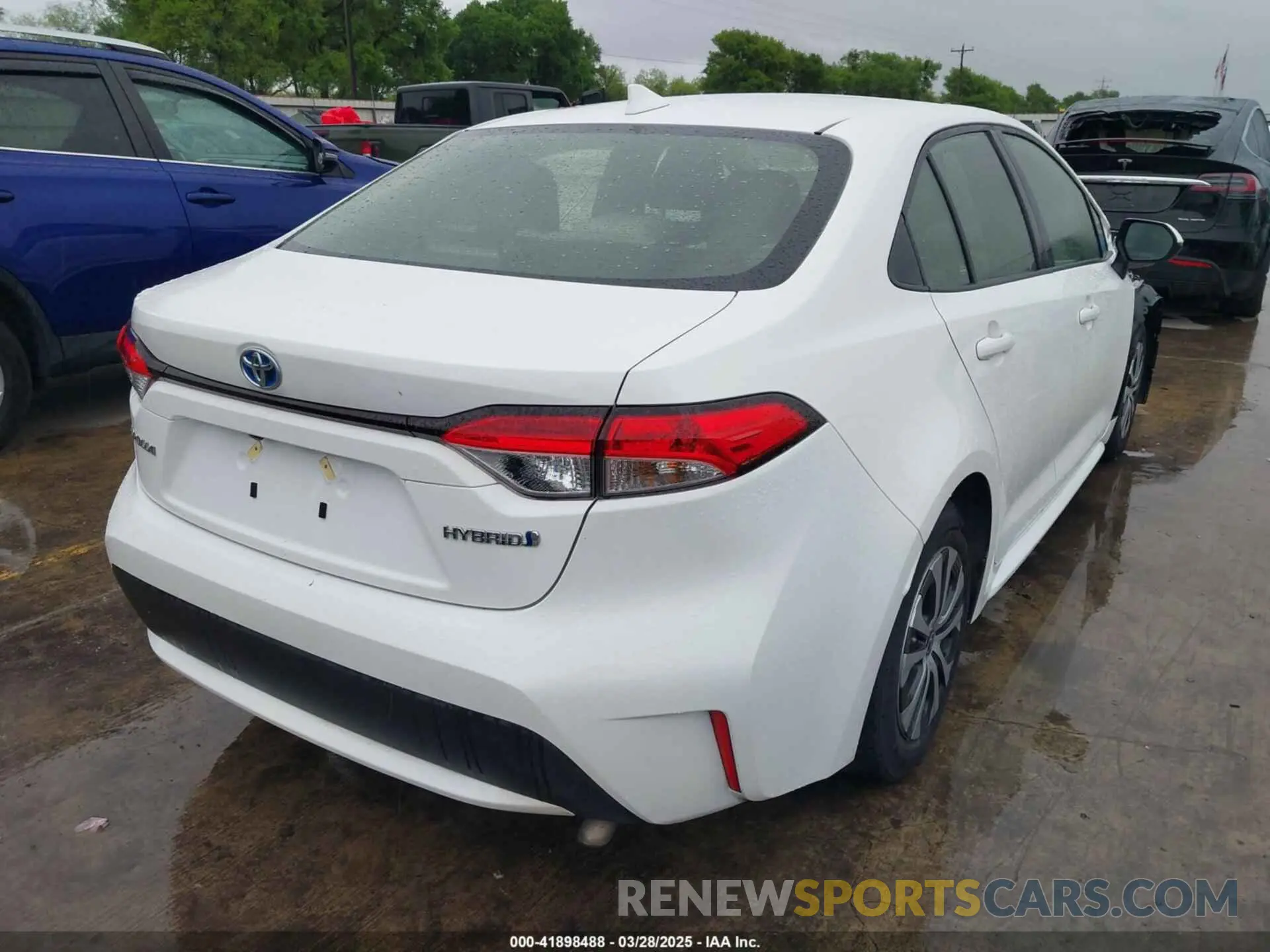 4 fotografías del automóvil dañado JTDEAMDE3N3001164 TOYOTA COROLLA 2022