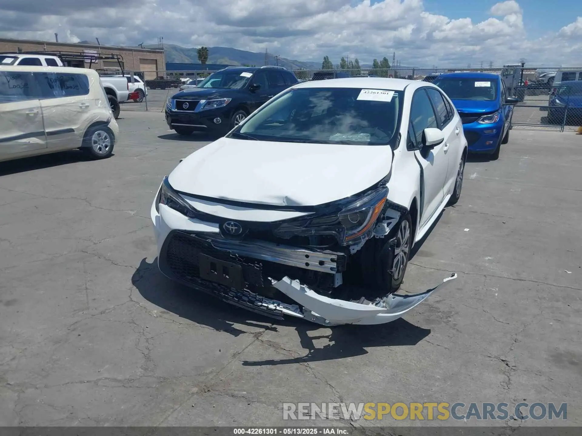18 fotografías del automóvil dañado JTDEAMDE3N3003853 TOYOTA COROLLA 2022