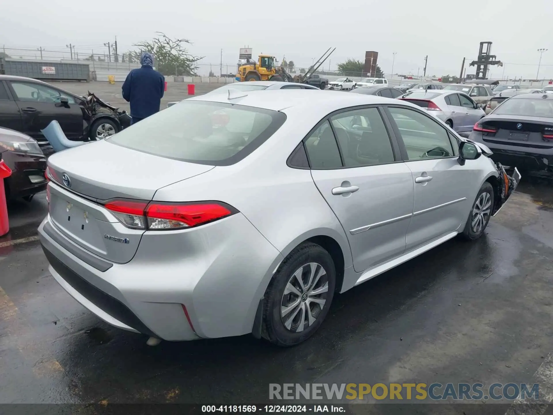 4 fotografías del automóvil dañado JTDEAMDE3N3004887 TOYOTA COROLLA 2022