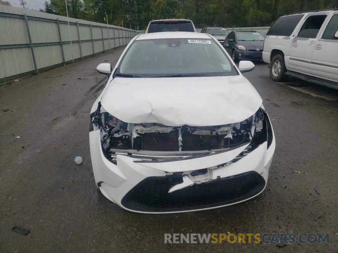 5 fotografías del automóvil dañado JTDEAMDE3N3012231 TOYOTA COROLLA 2022