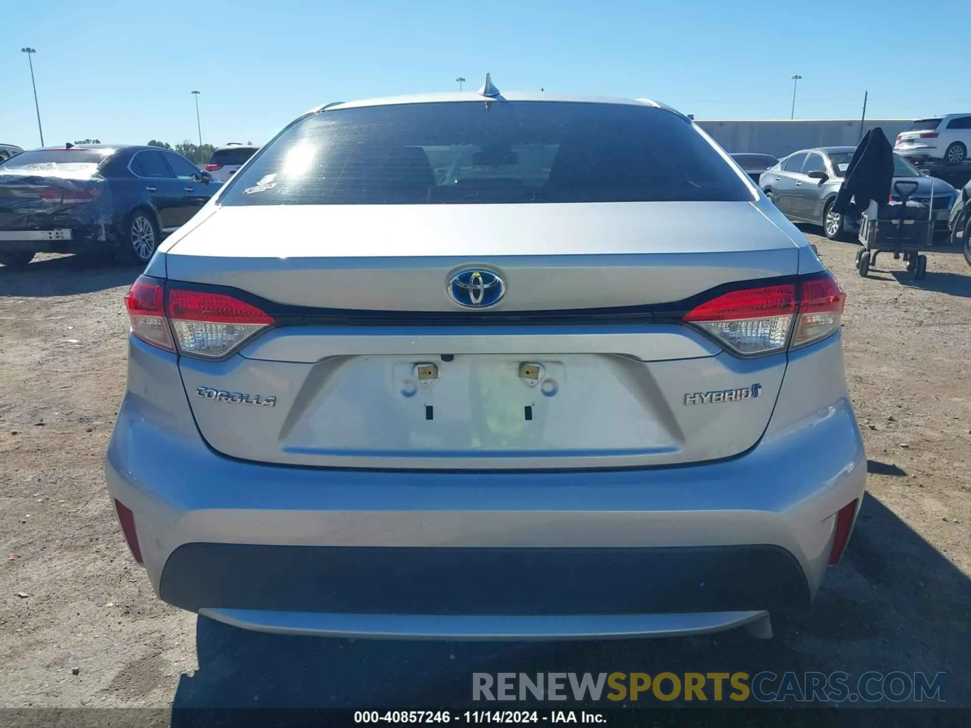 15 fotografías del automóvil dañado JTDEAMDE3NJ039151 TOYOTA COROLLA 2022