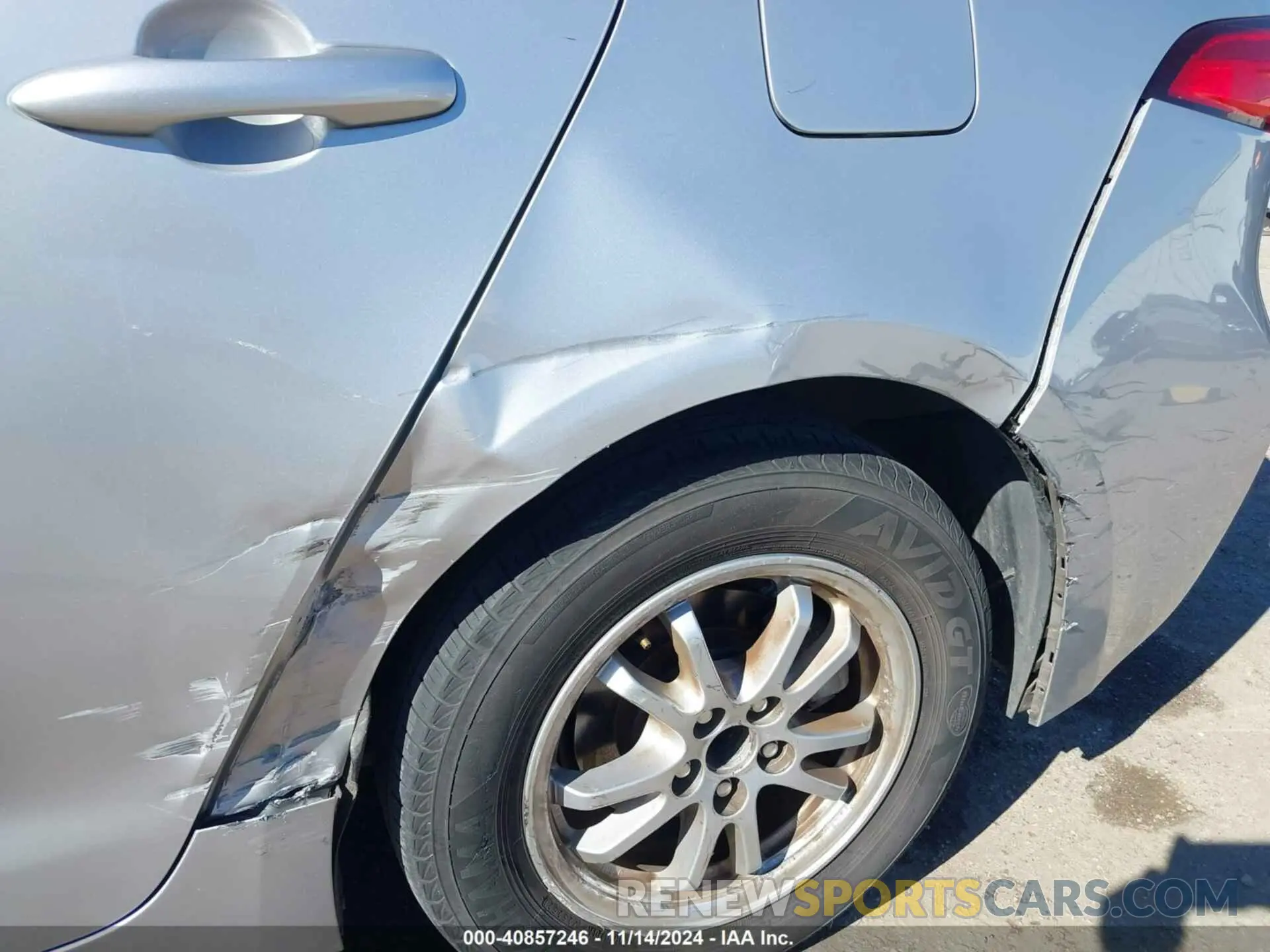 16 fotografías del automóvil dañado JTDEAMDE3NJ039151 TOYOTA COROLLA 2022