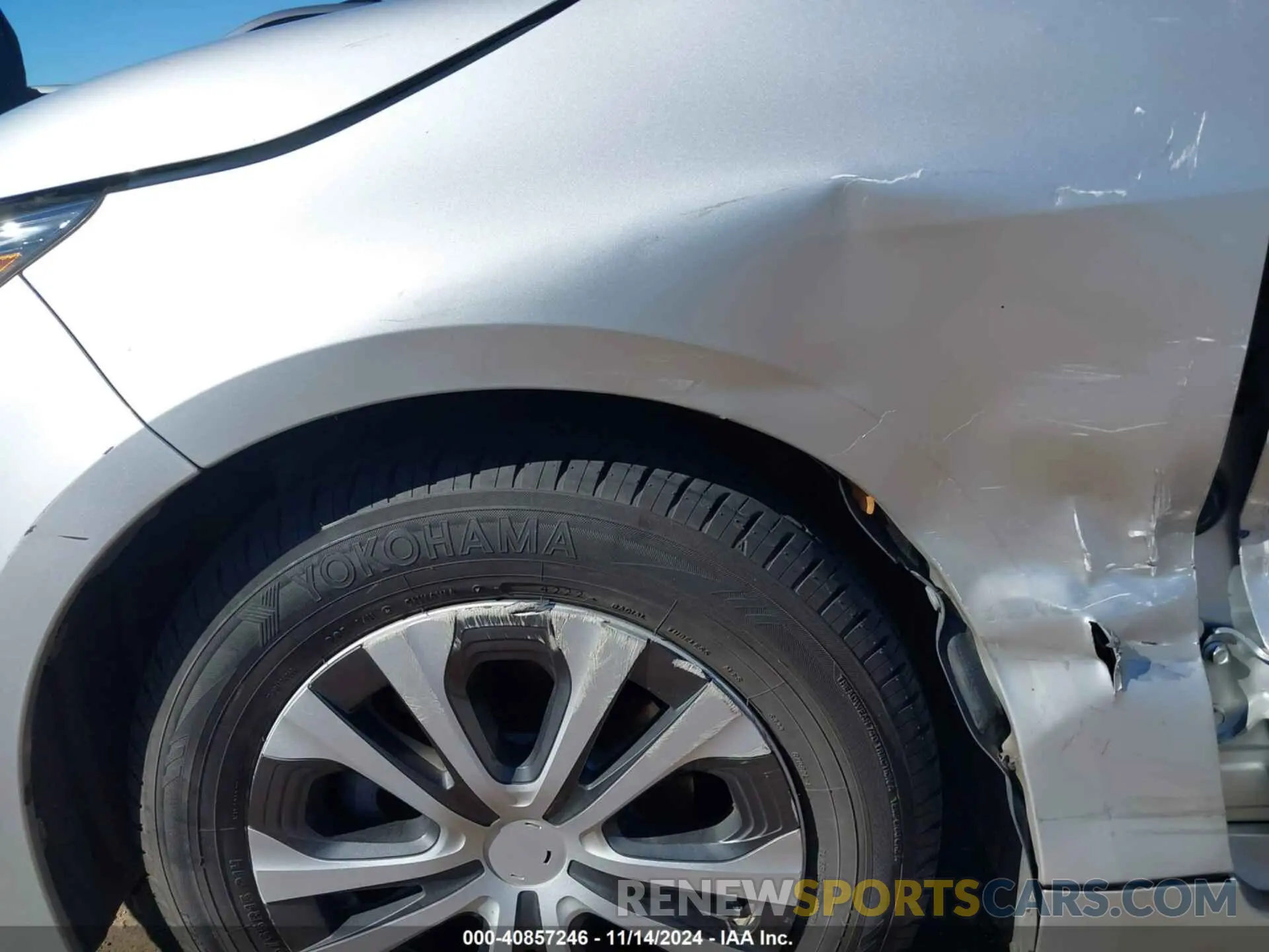18 fotografías del automóvil dañado JTDEAMDE3NJ039151 TOYOTA COROLLA 2022