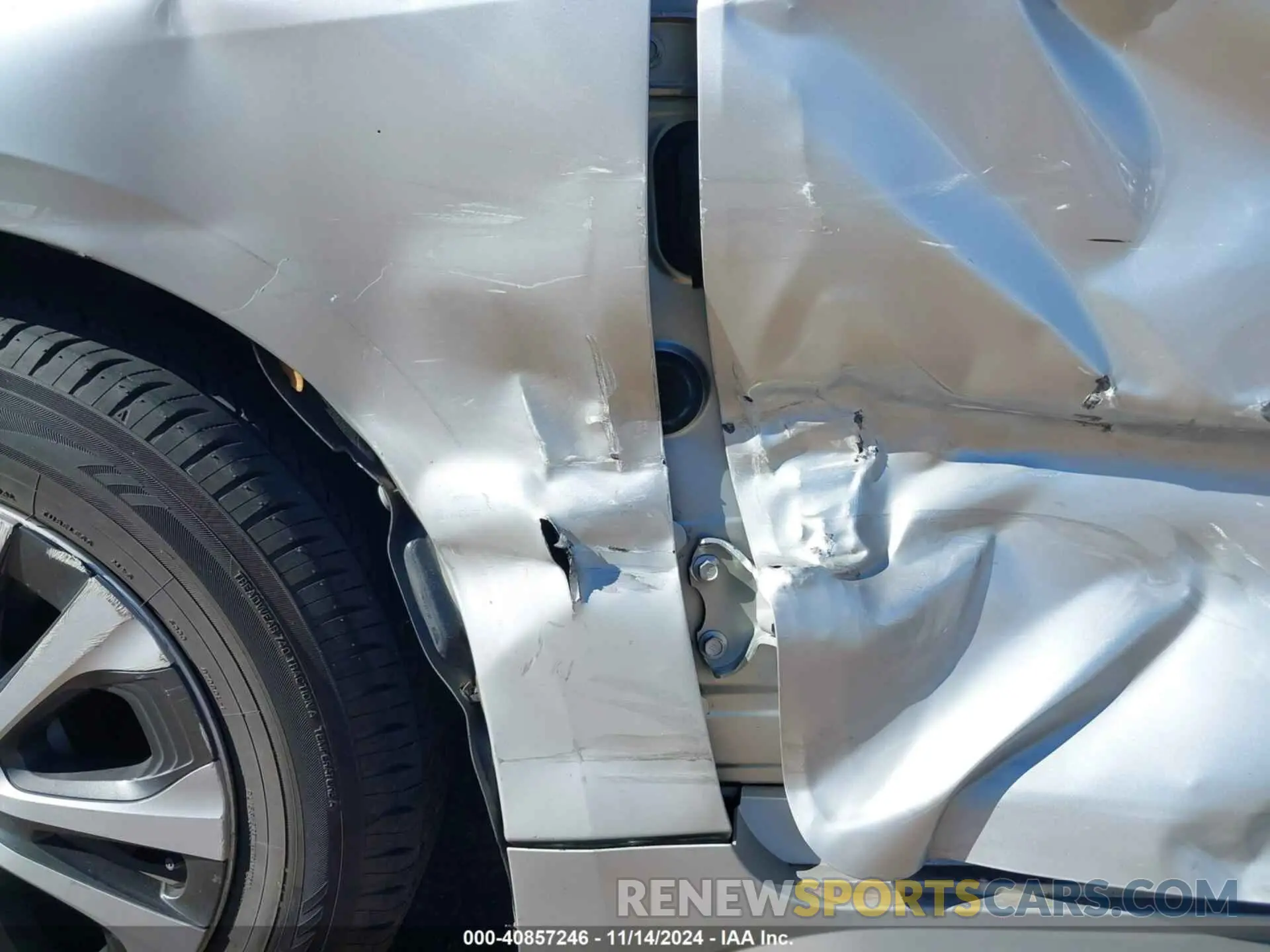 20 fotografías del automóvil dañado JTDEAMDE3NJ039151 TOYOTA COROLLA 2022