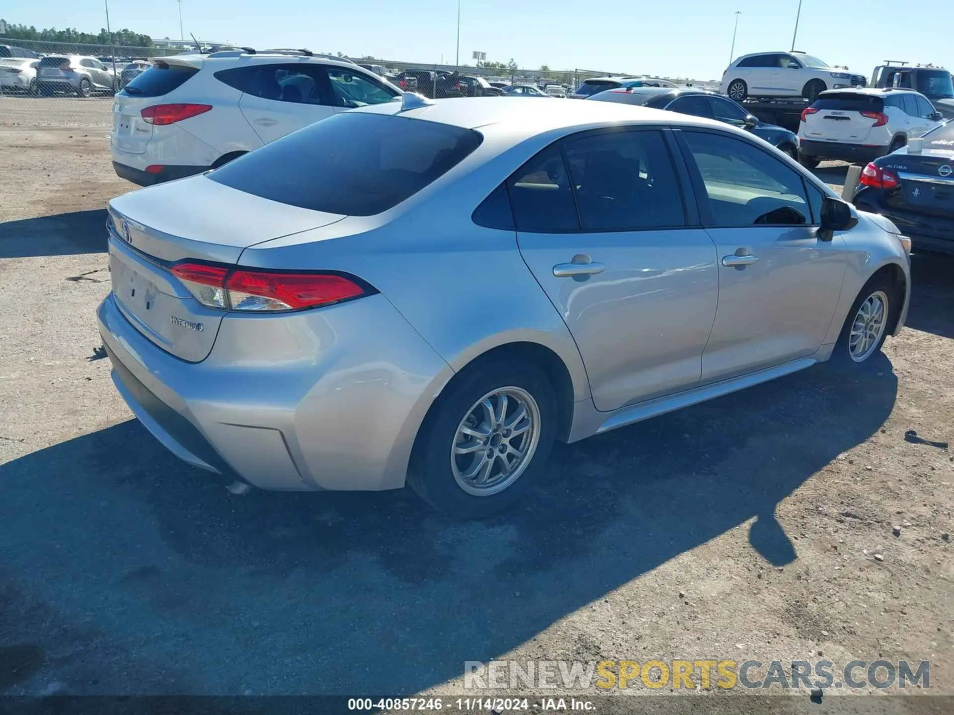 4 fotografías del automóvil dañado JTDEAMDE3NJ039151 TOYOTA COROLLA 2022